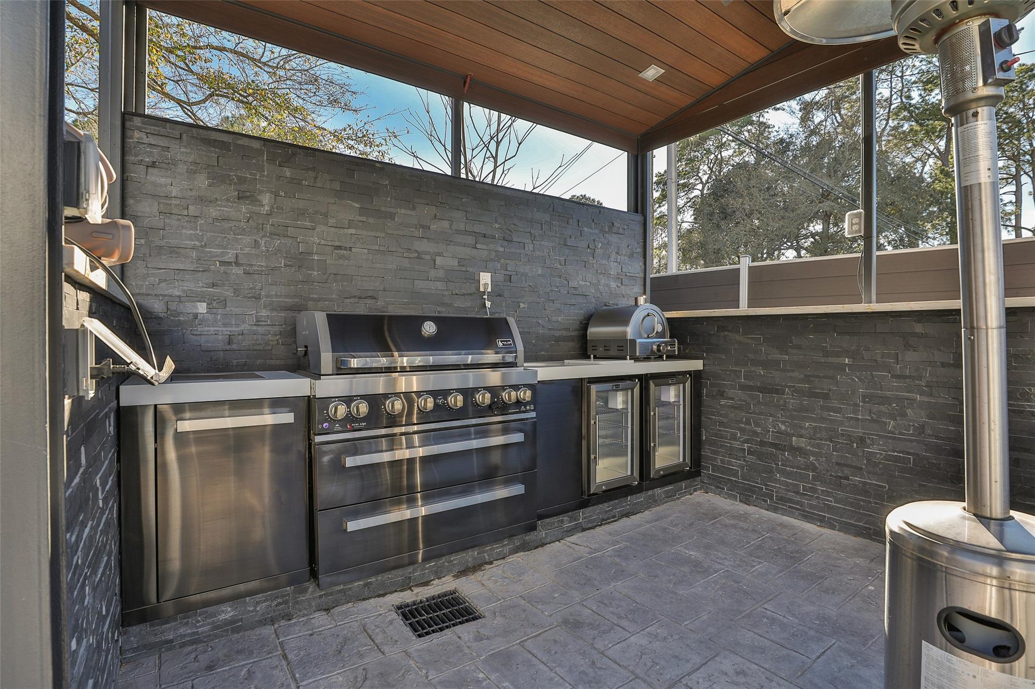 11905 Barryknoll Lane