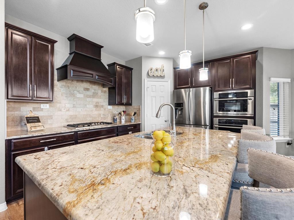 1014 Pretty Point Court