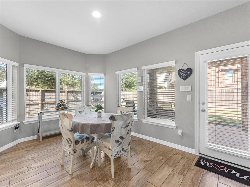 1014 Pretty Point Court