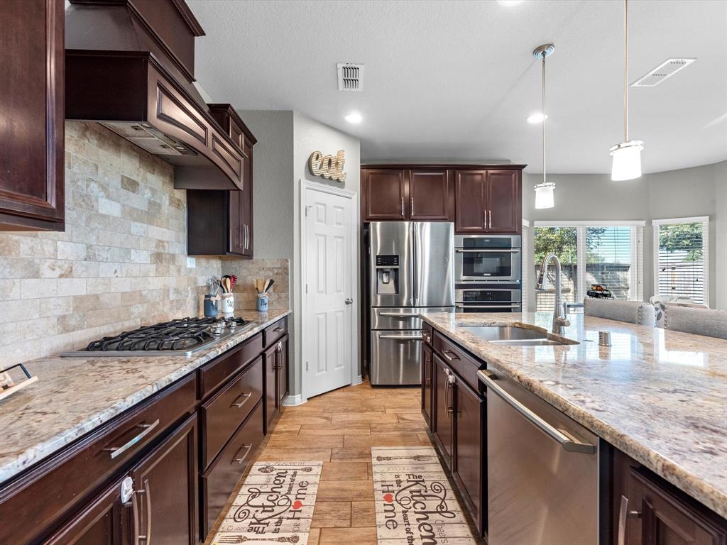 1014 Pretty Point Court