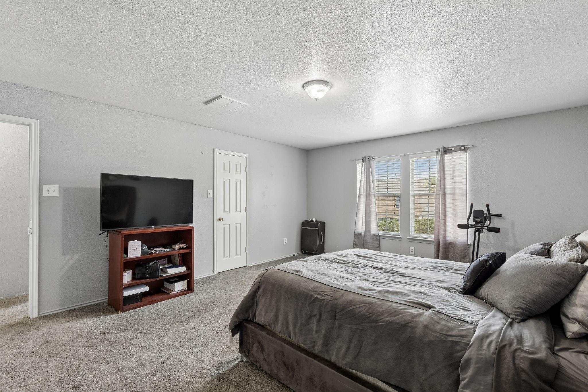 7118 Rising Brook Drive