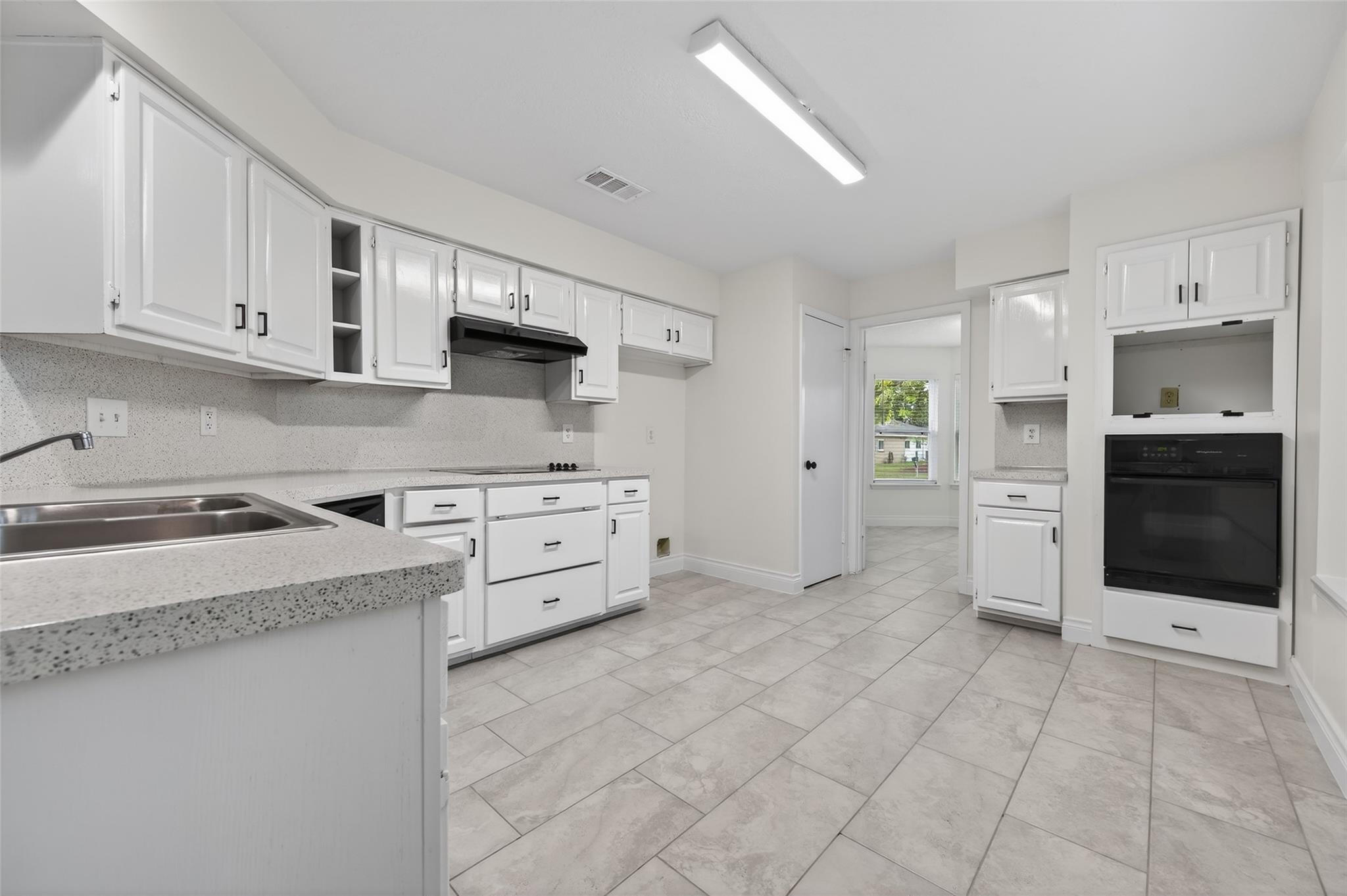 10706 Lazy Meadows Drive