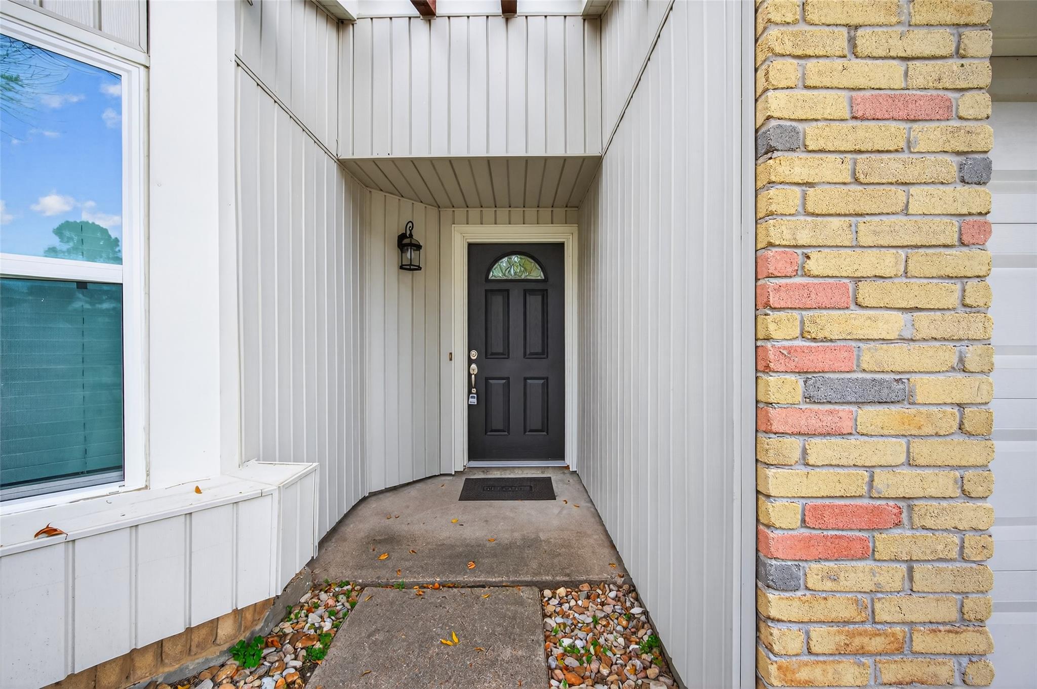 10706 Lazy Meadows Drive