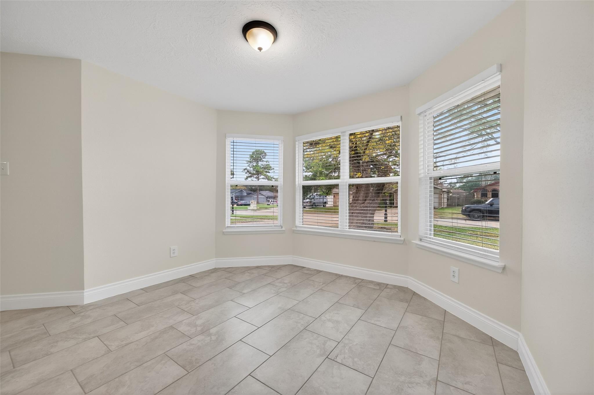 10706 Lazy Meadows Drive