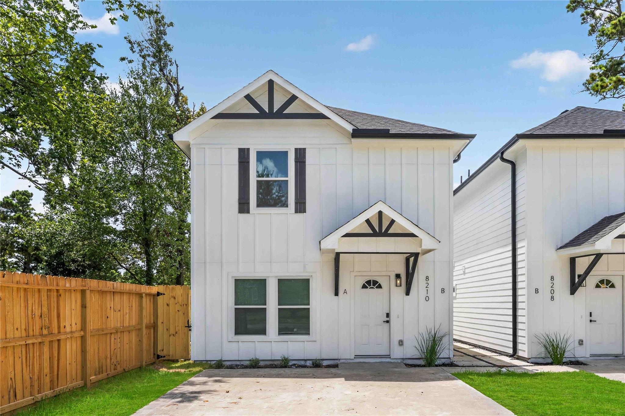 8210 Sterlingshire Street Unit: A/B