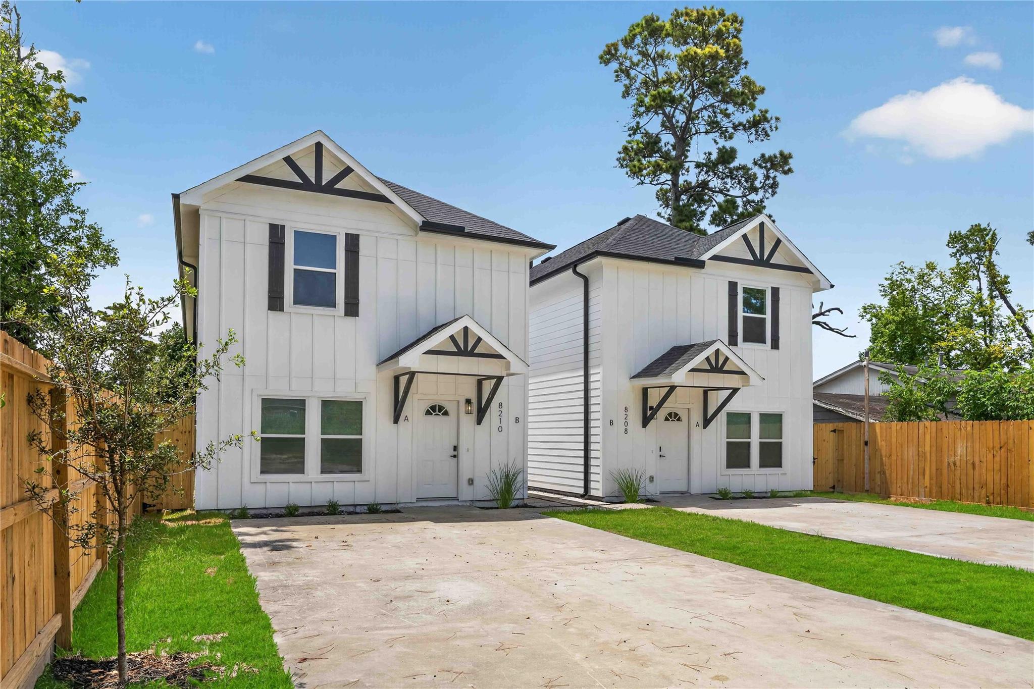 8210 Sterlingshire Street Unit: A/B