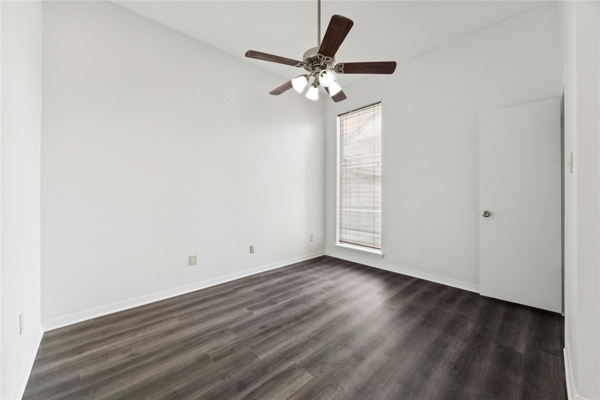 6611 Castle Lane Drive