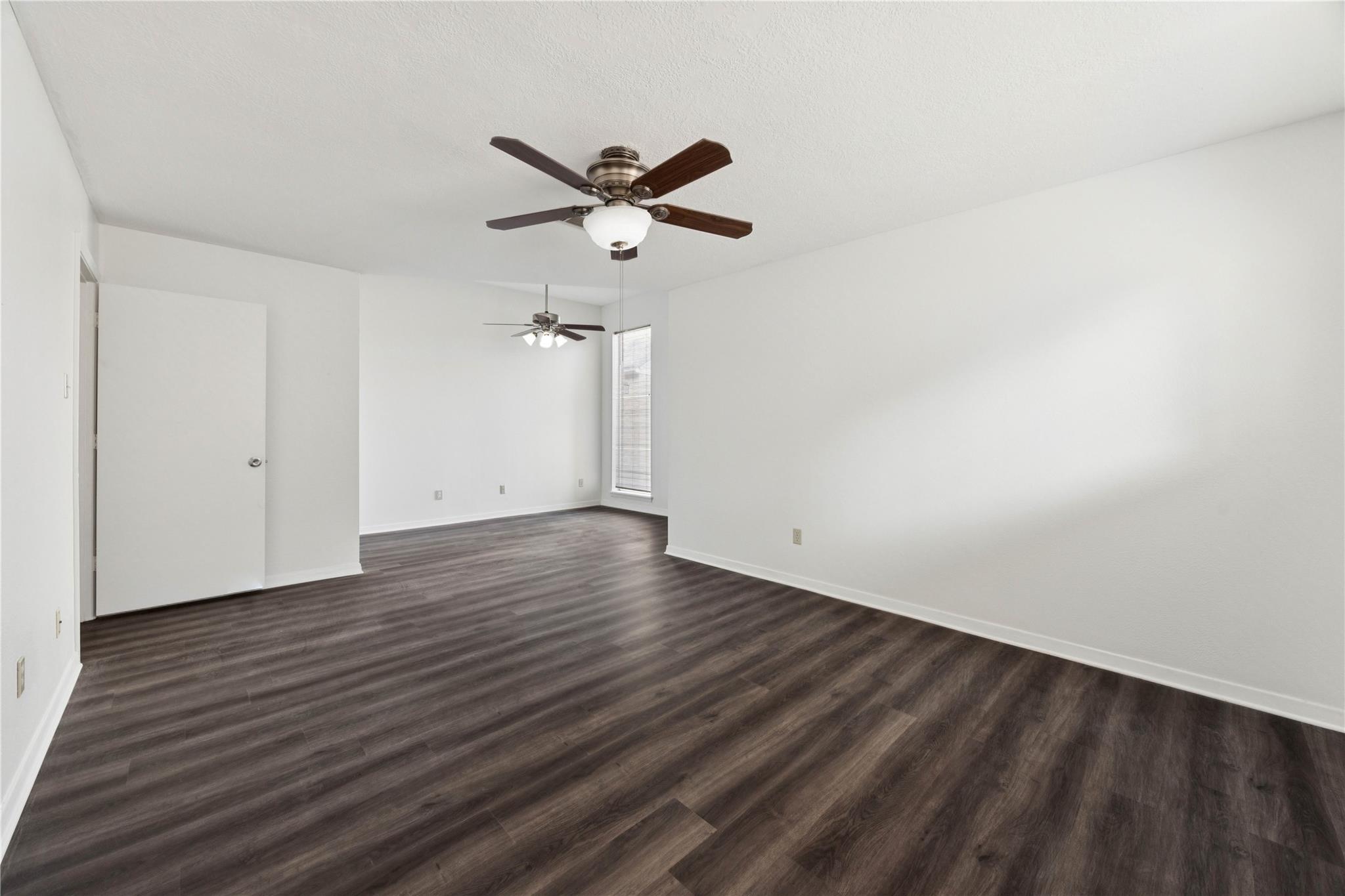 6611 Castle Lane Drive