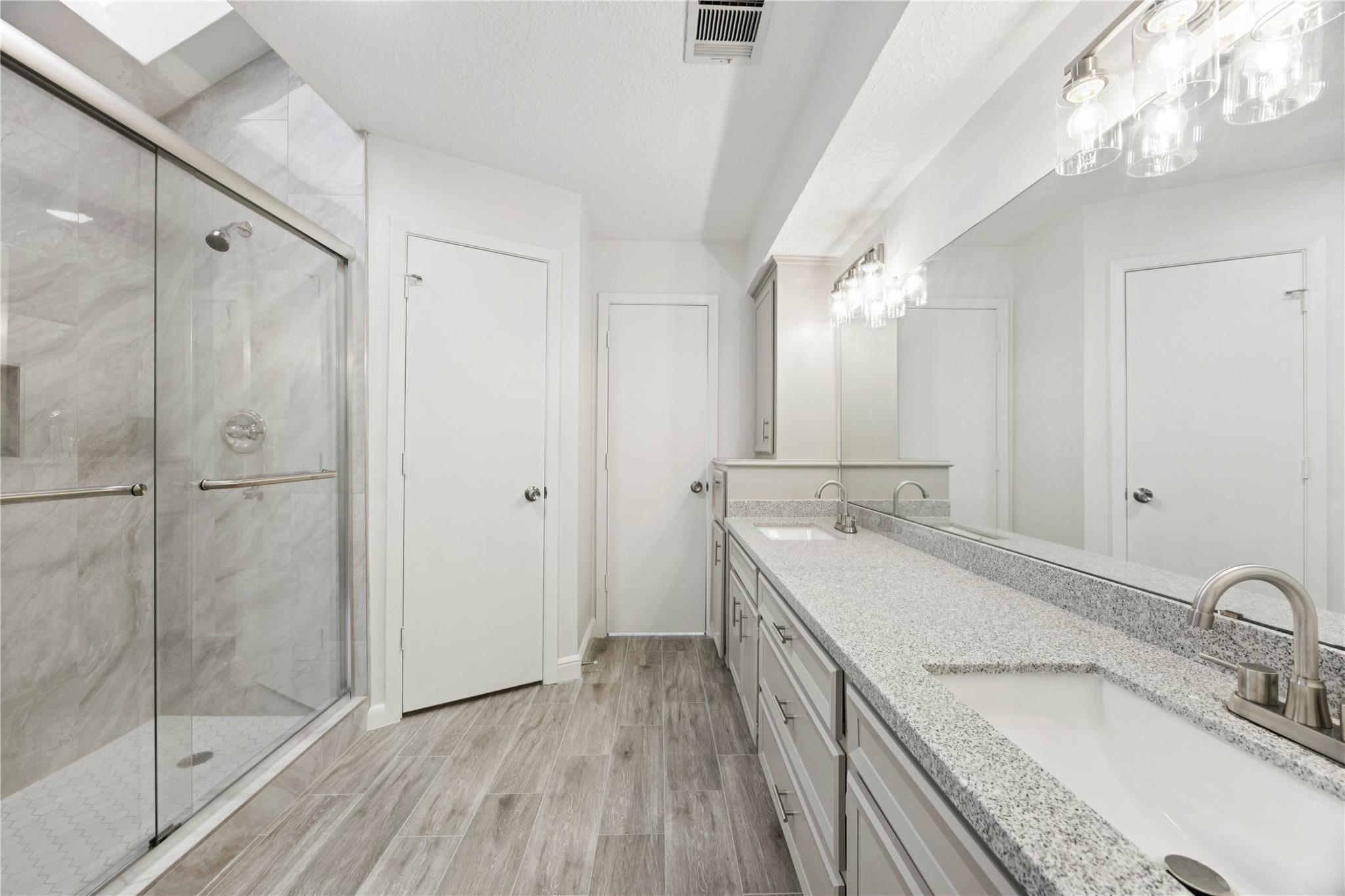 6611 Castle Lane Drive