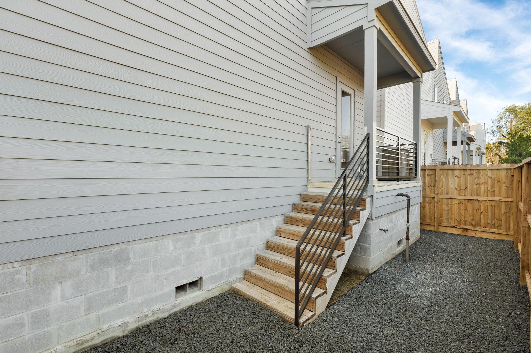 5608 Savyon Drive, Houston