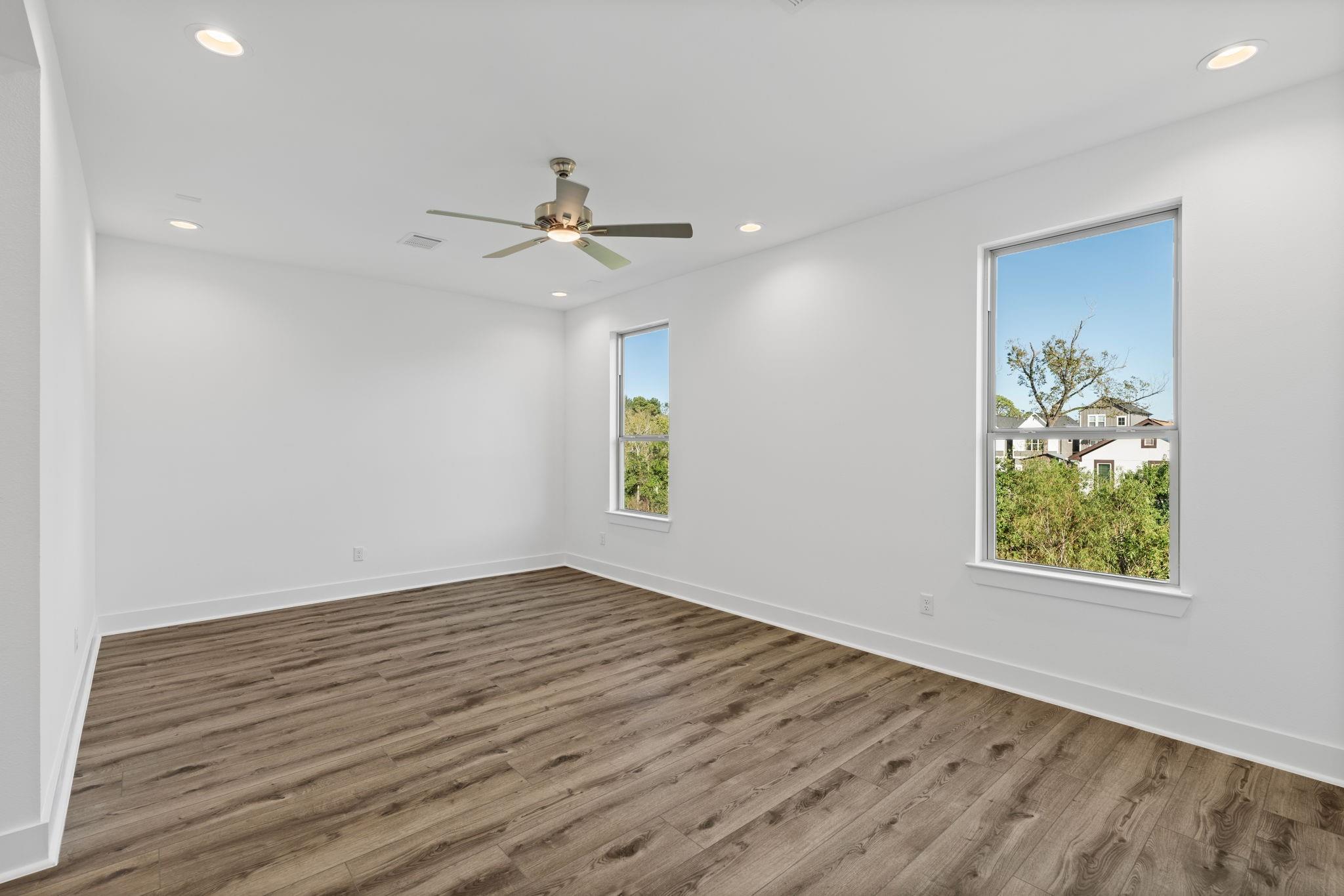 5608 Savyon Drive, Houston