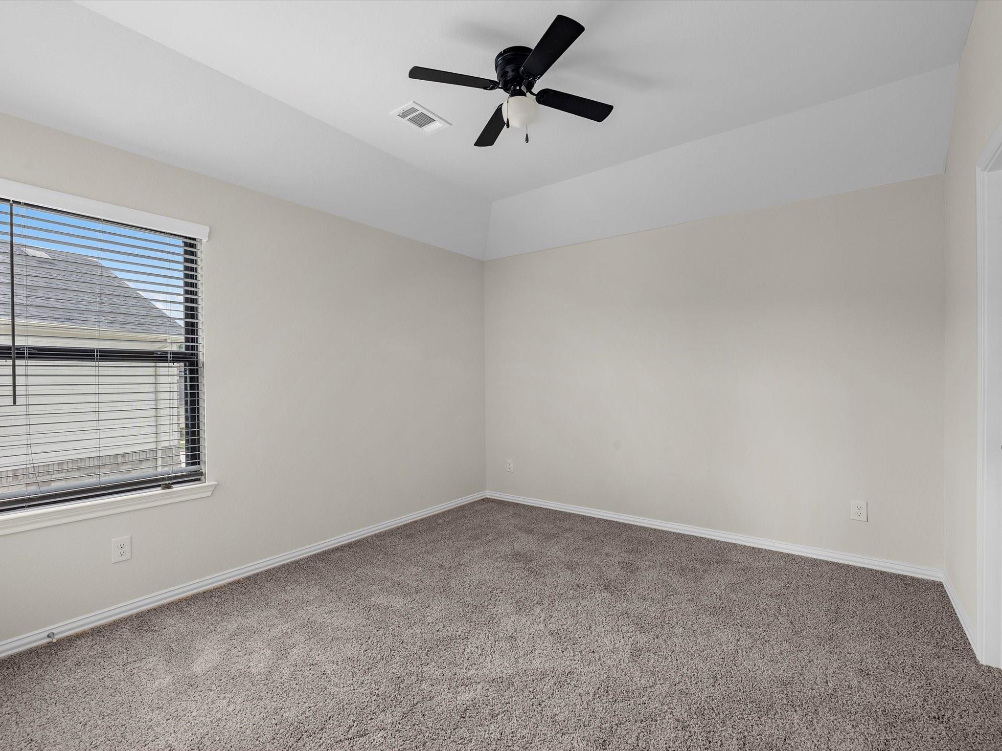 40575 Goldeneye Place