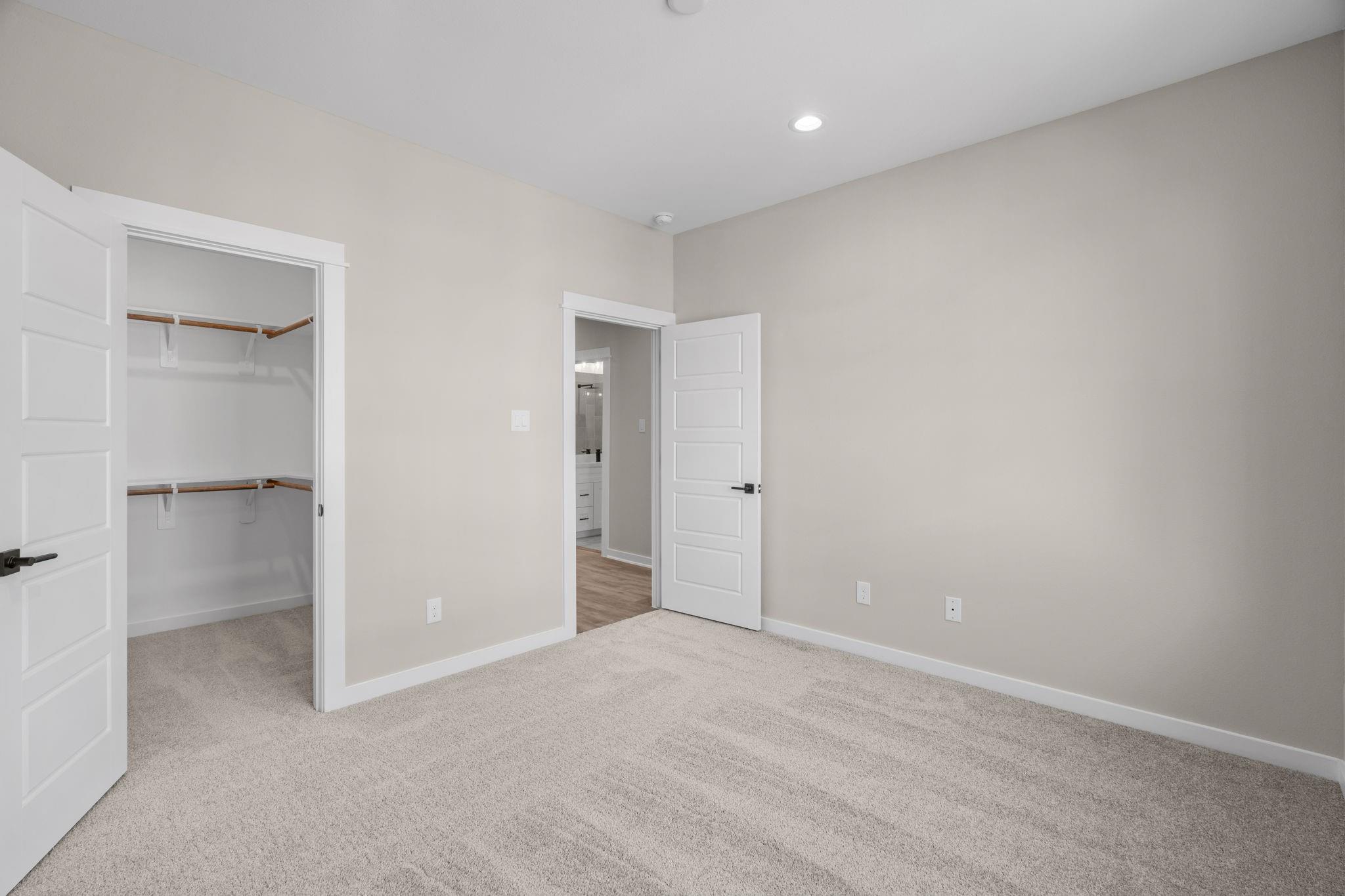5925 Wheatley Lane