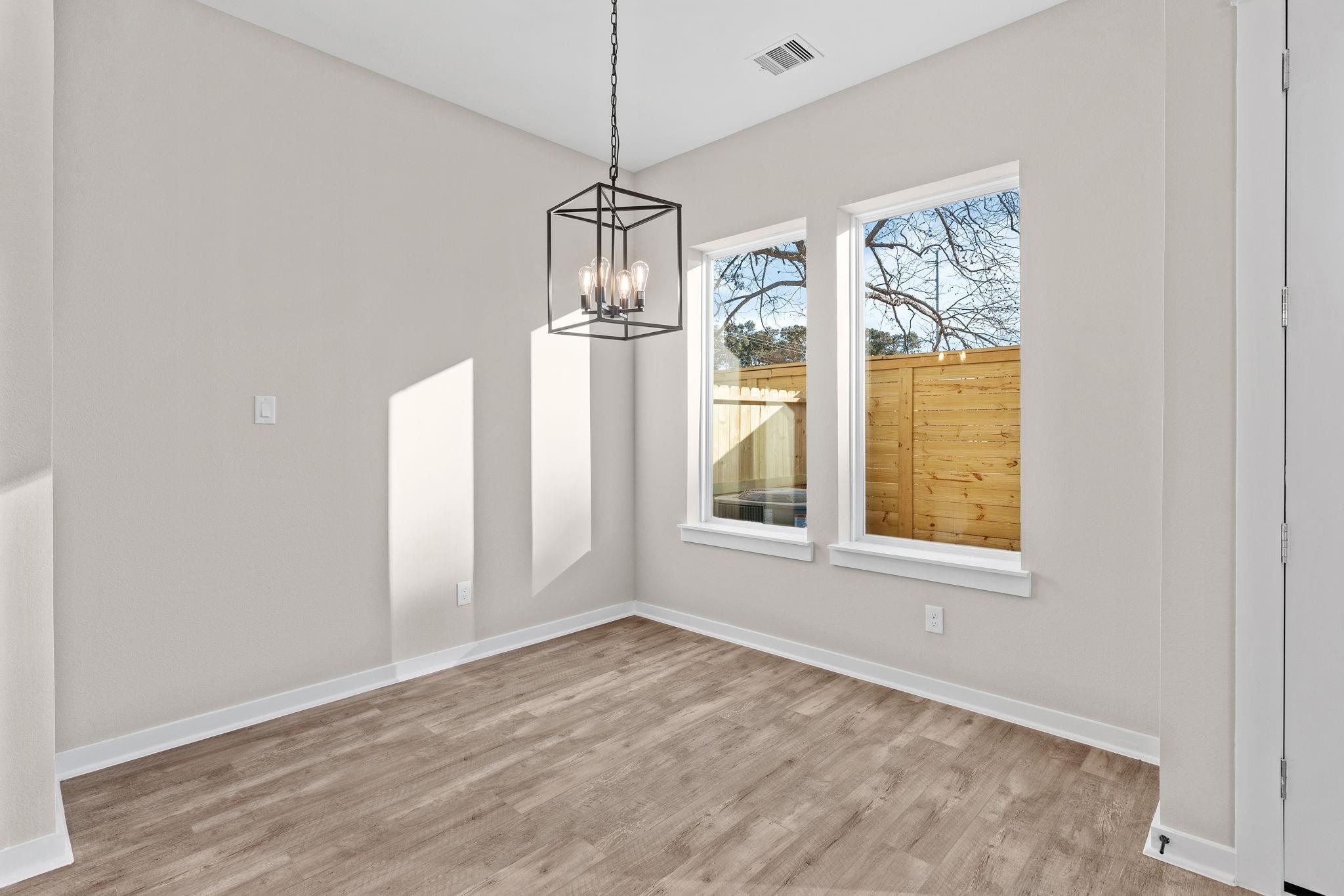 5925 Wheatley Lane