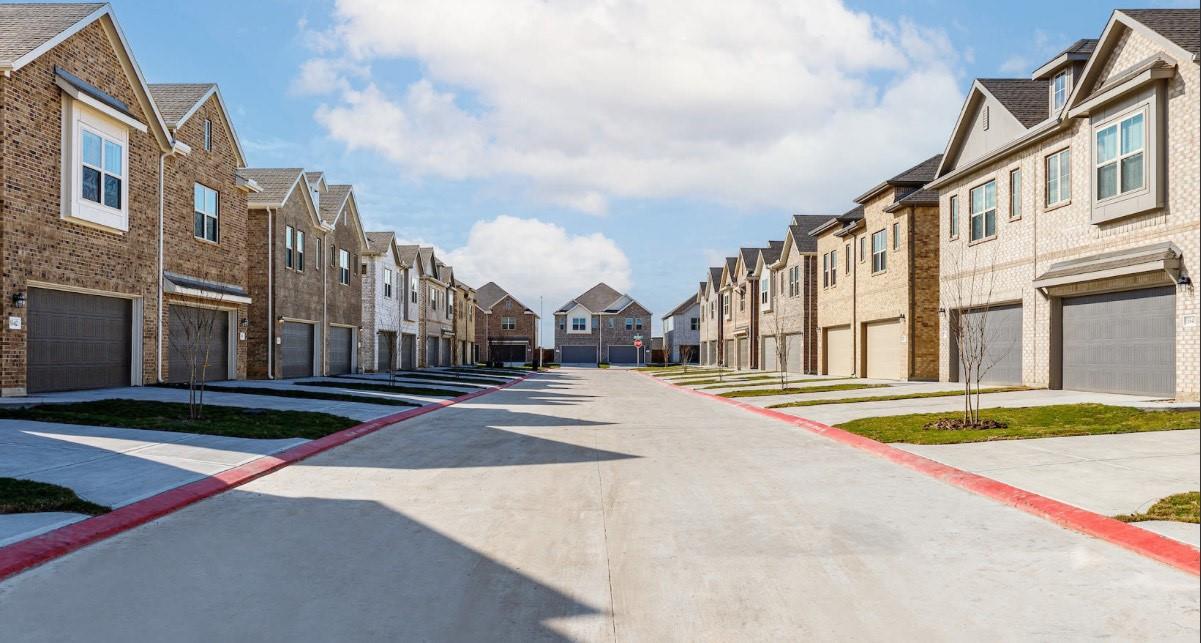 9842 Kilkenny Street