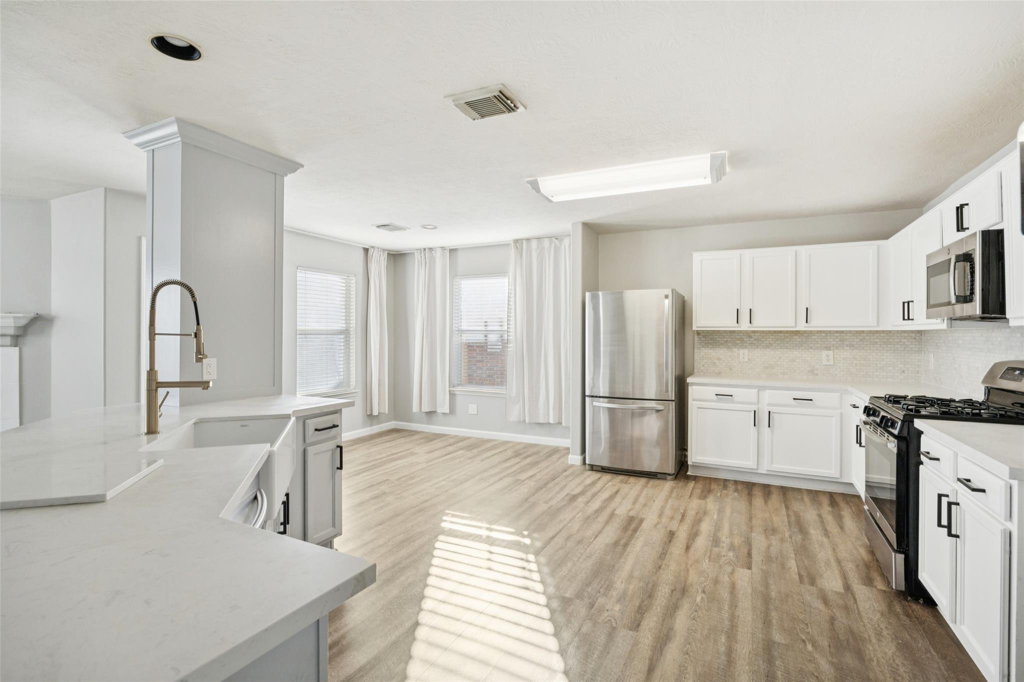 5310 Gibralter Place