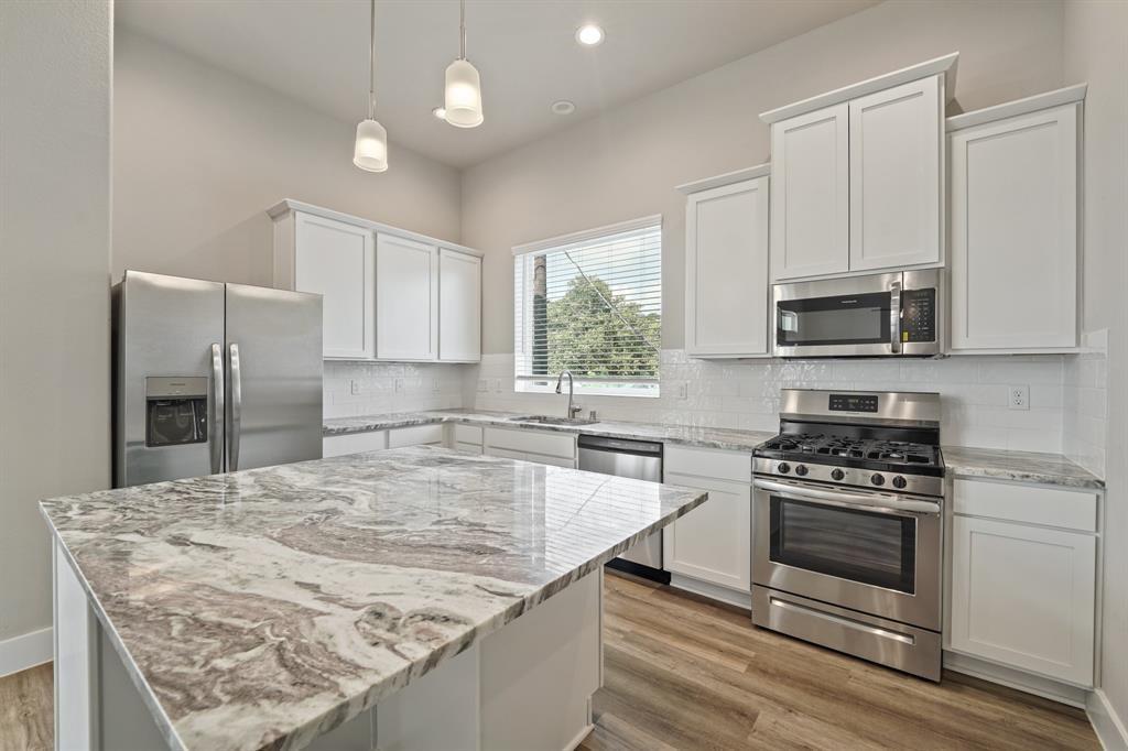 9016 Lonestar Creekbend Lane