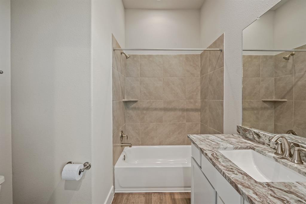 9016 Lonestar Creekbend Lane