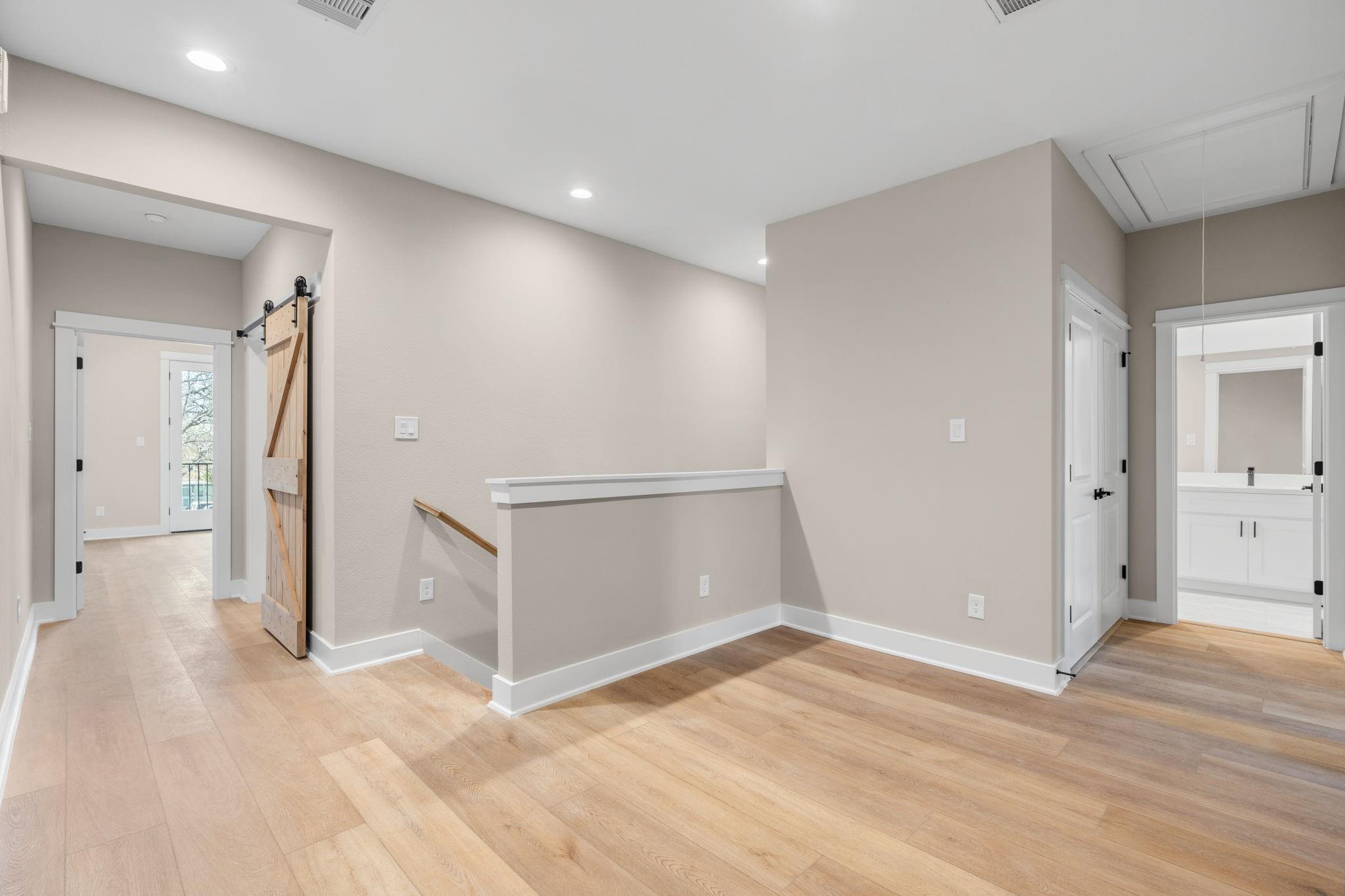 5825 Highland Sun Lane