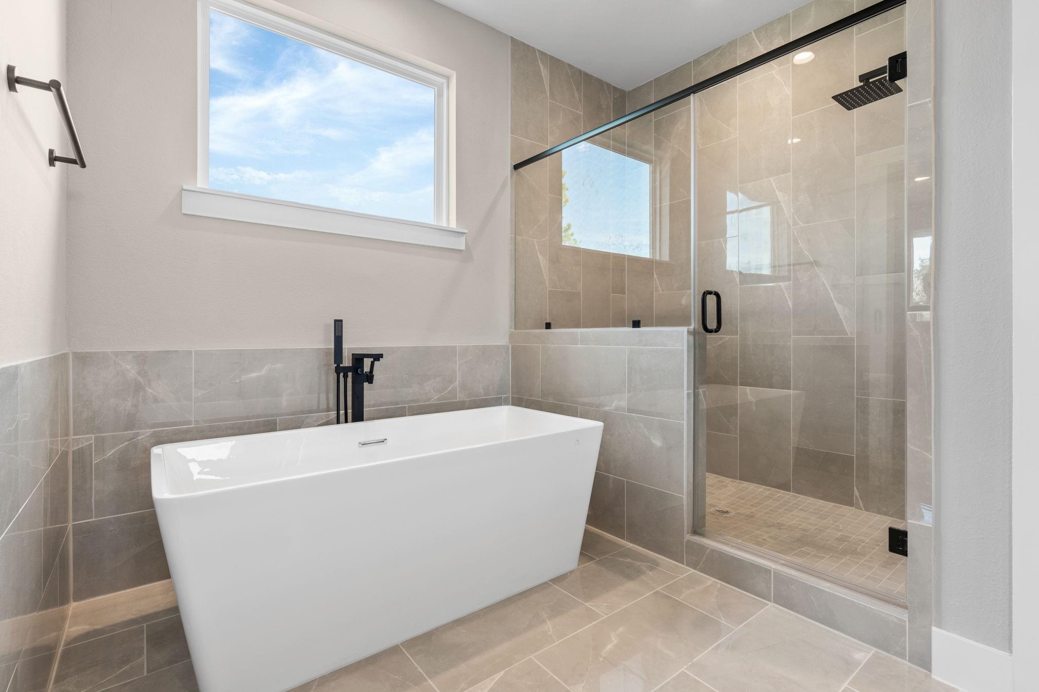 5825 Highland Sun Lane