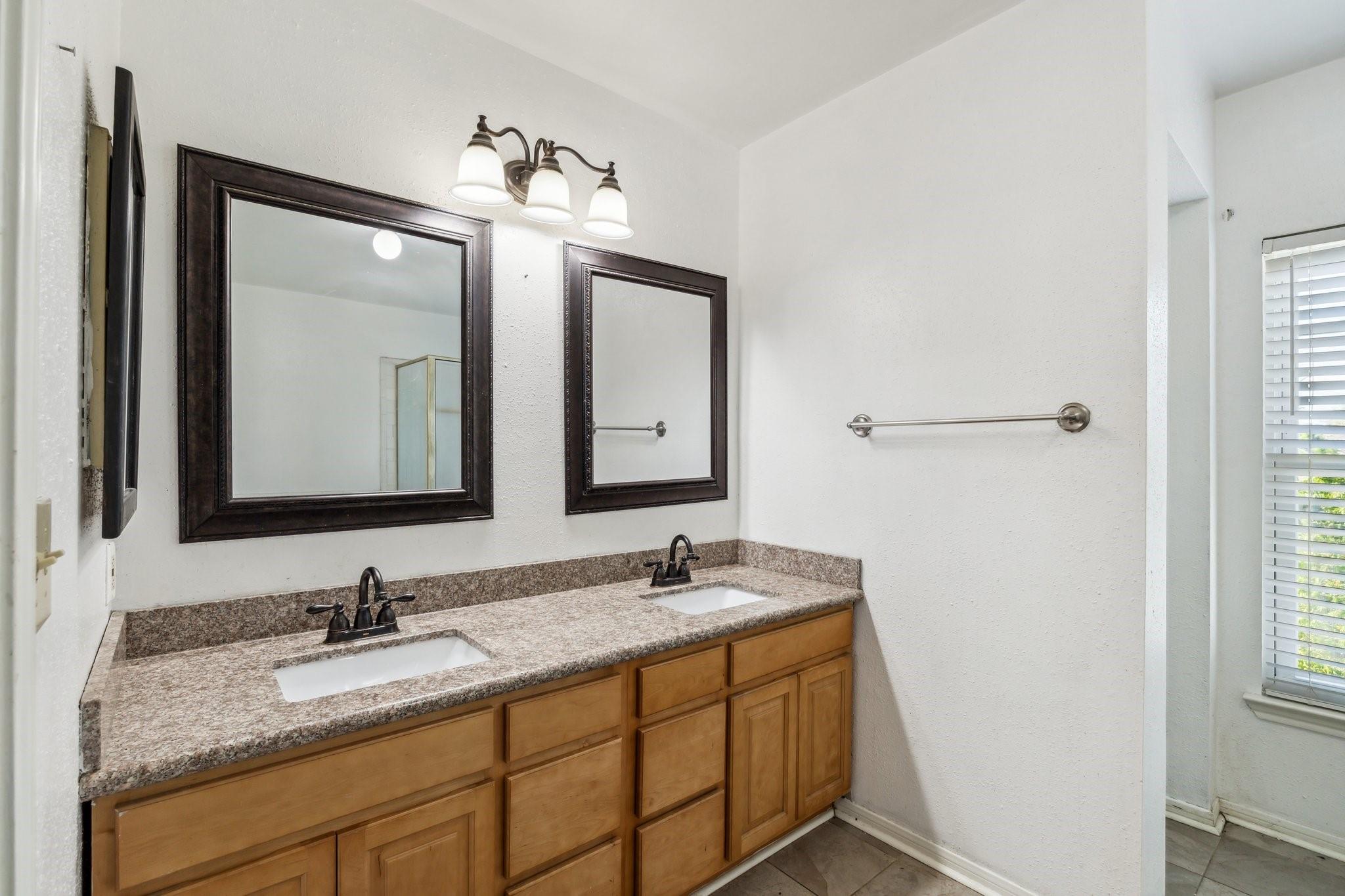 11226 Sky Ridge Drive