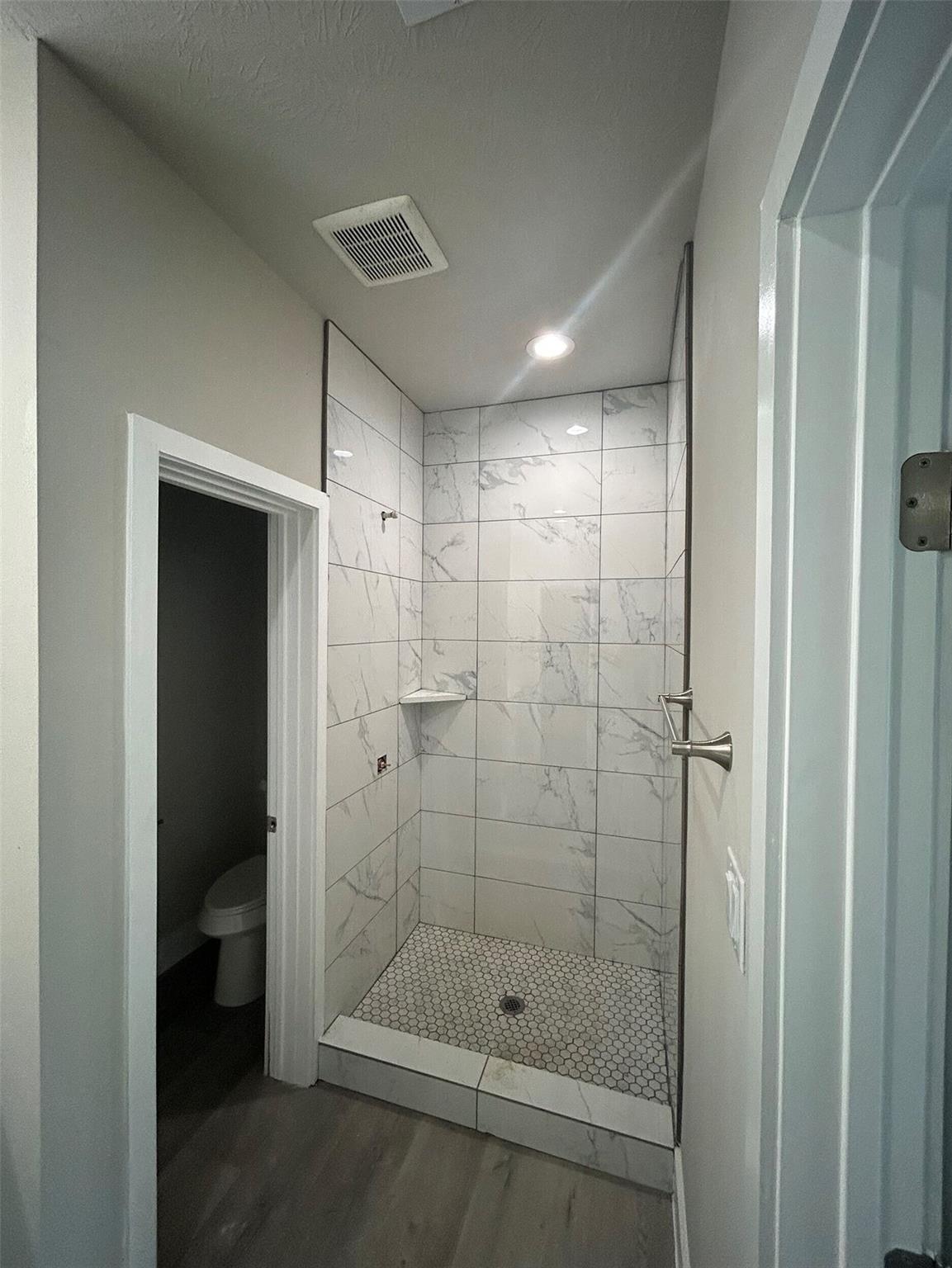 8512 Farqueson, Houston