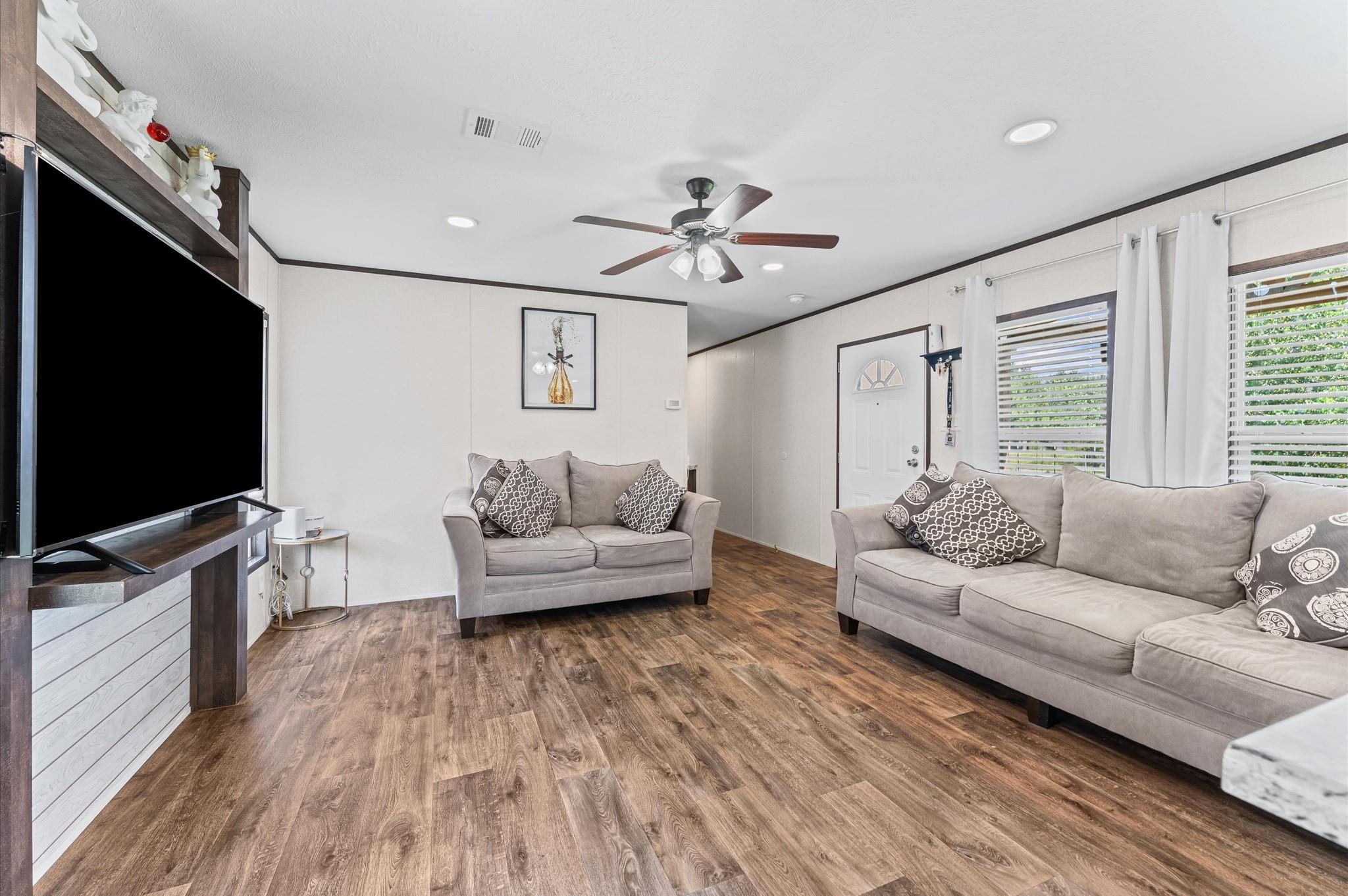 300 County Road 3554