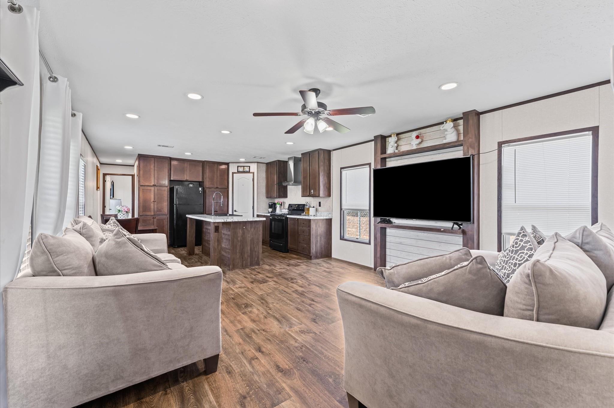 300 County Road 3554