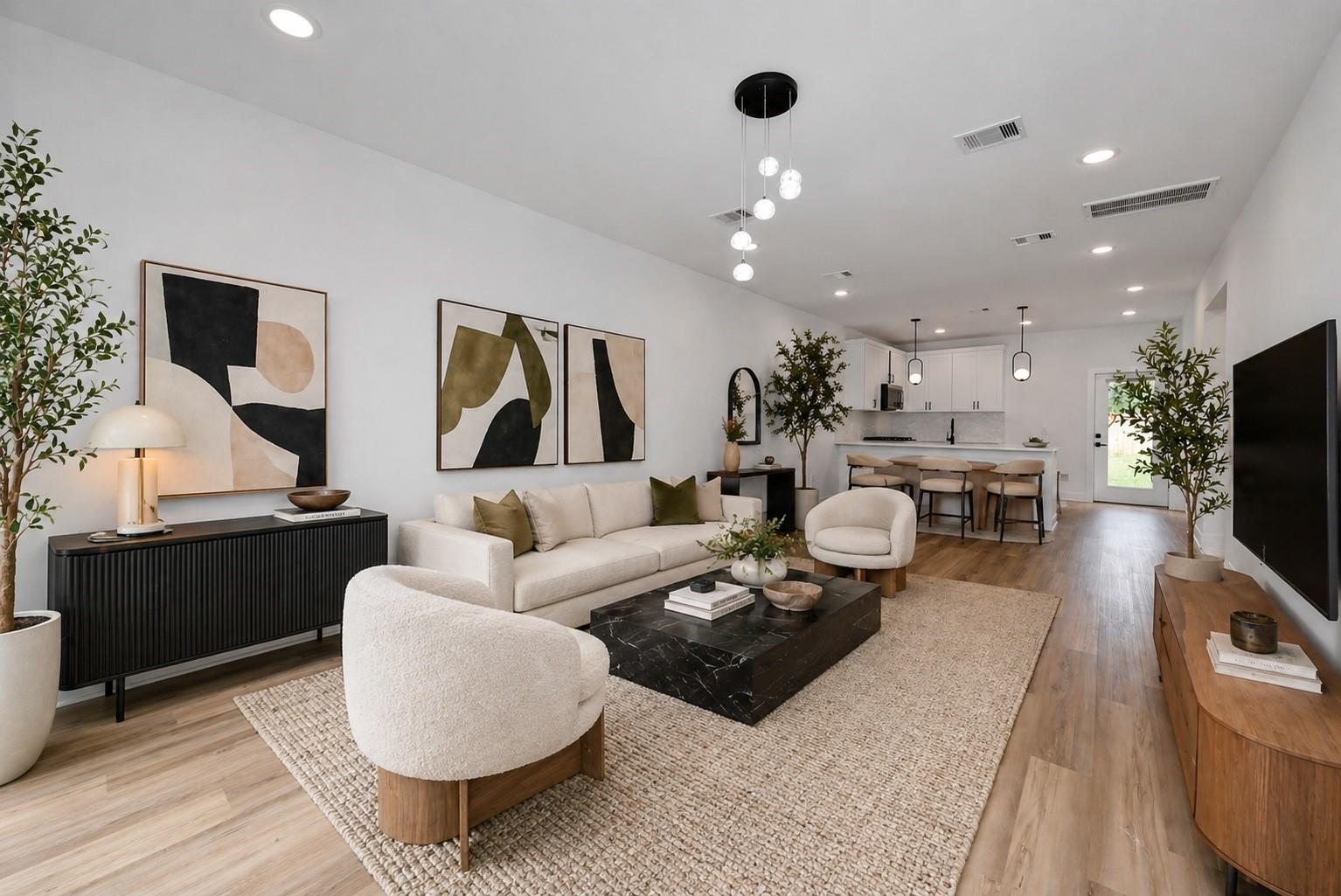 8119 Sterlingshire Street Unit: A/B