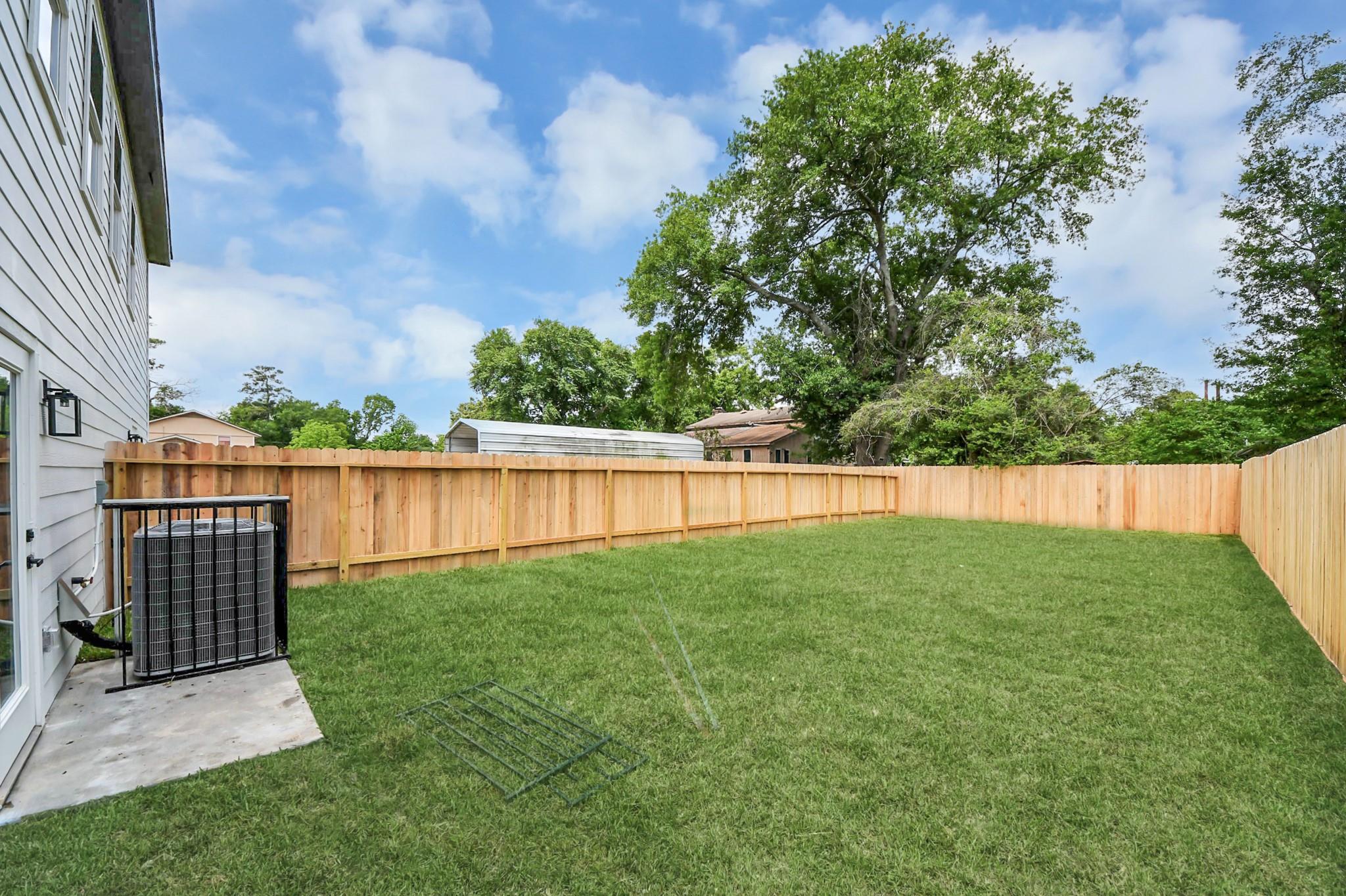 8119 Sterlingshire Street Unit: A/B