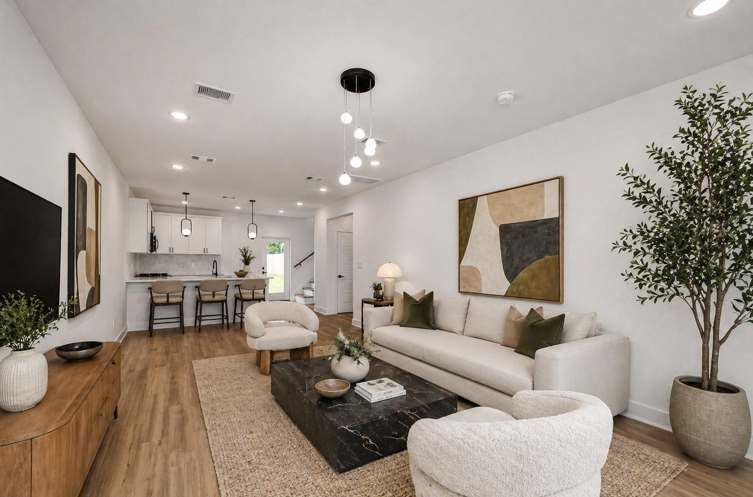 8119 Sterlingshire Street Unit: A/B