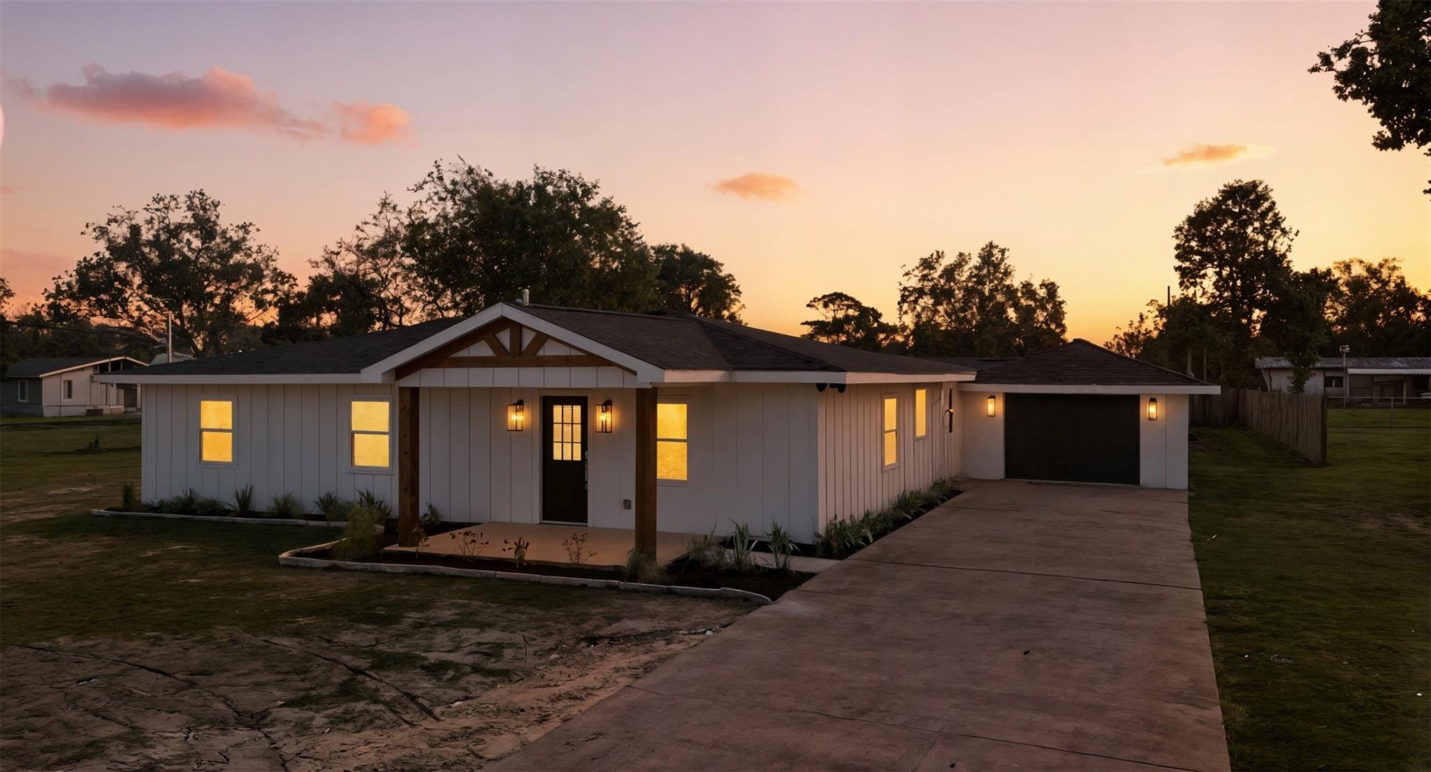 10036 Tri City Beach Road