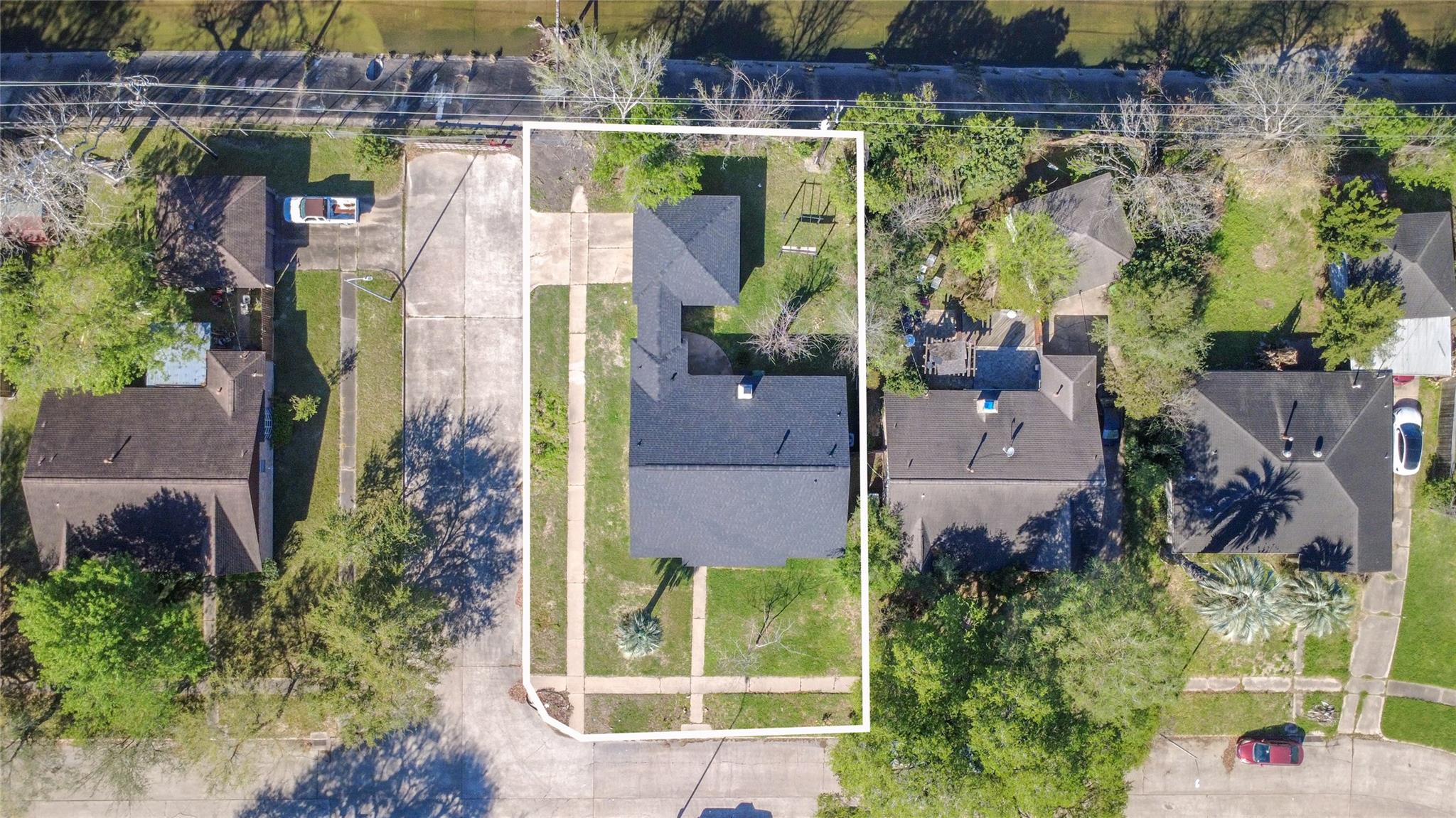 8114 Pella Drive