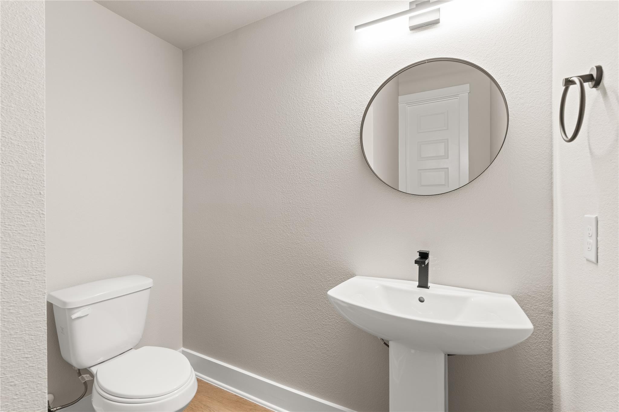 5915 Wheatley Hollow Lane