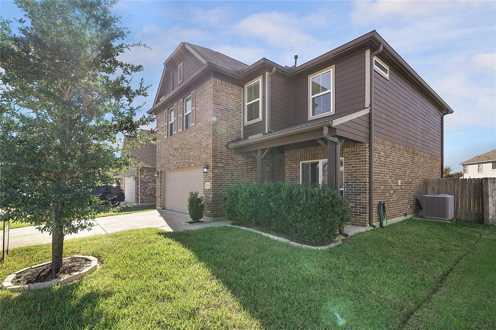 15015 Hope Hills Lane