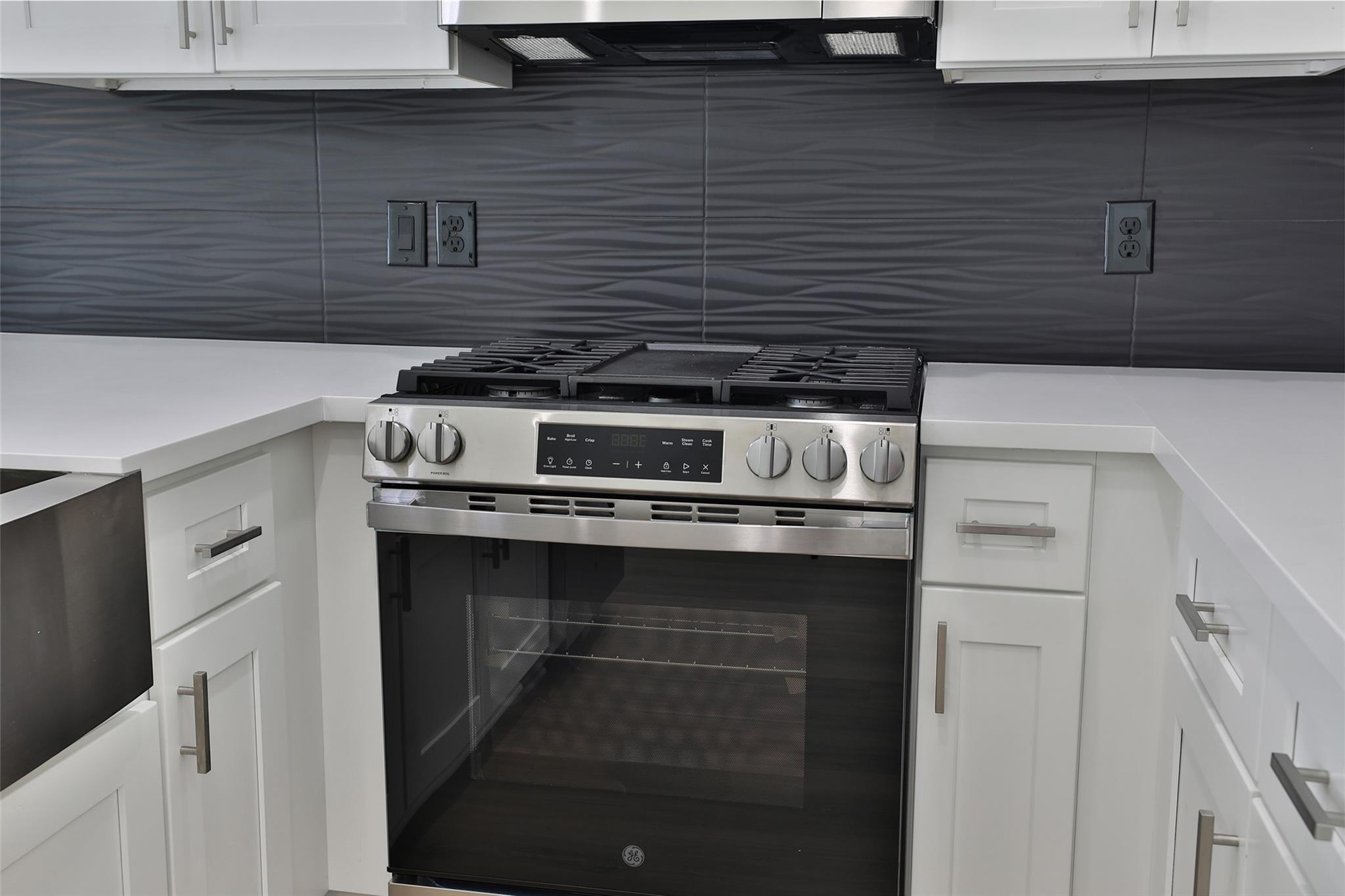 8133 Cabot Street Unit: A/B