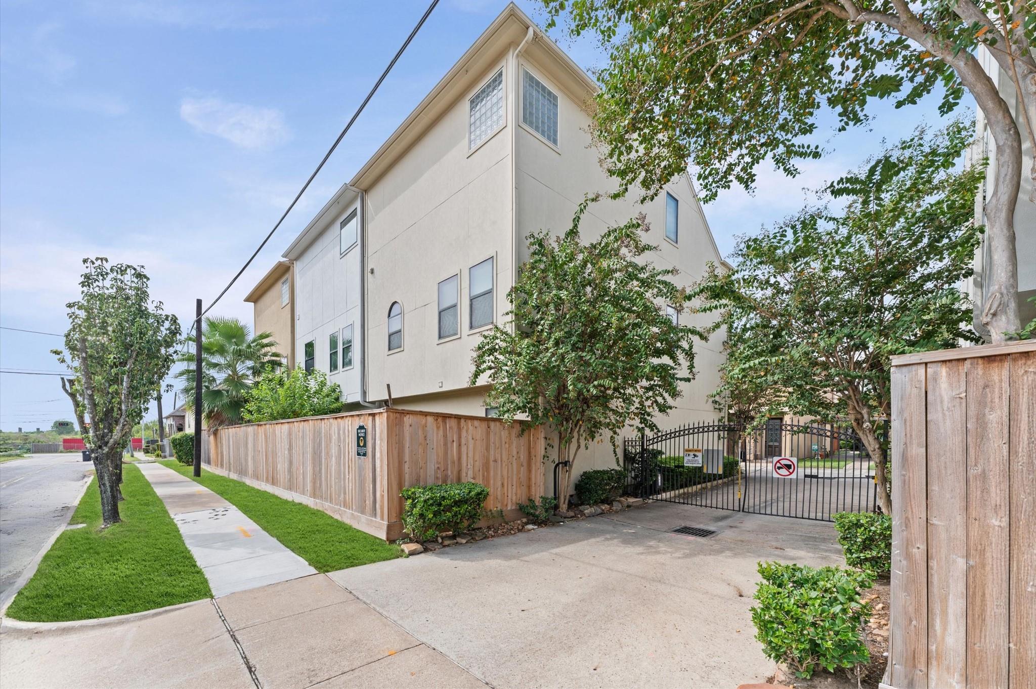 301 Gregg Street