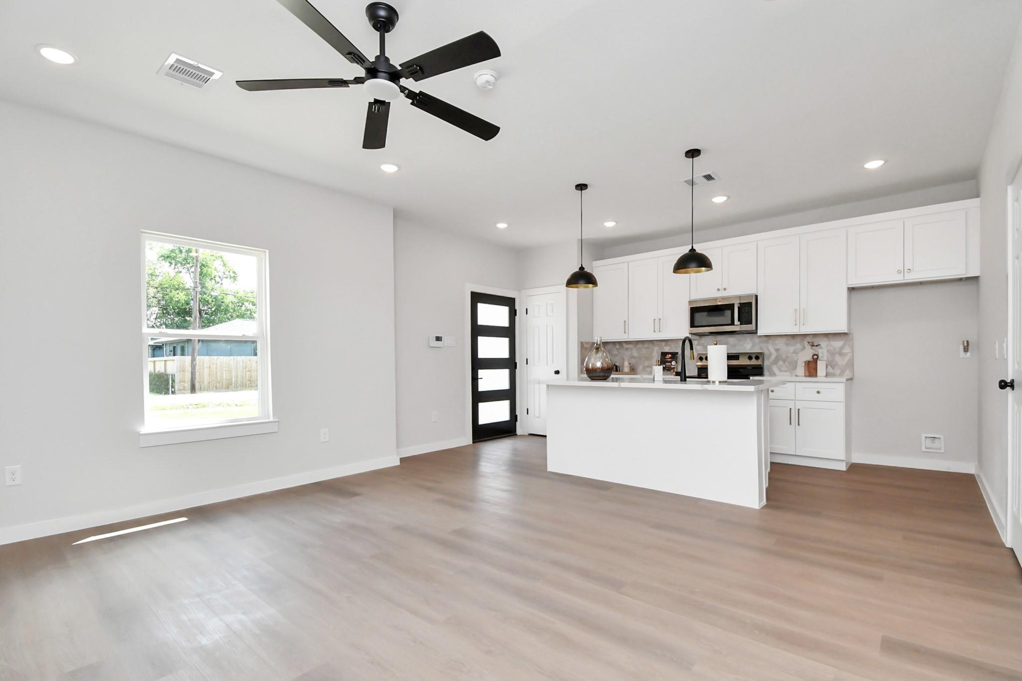 7926 Gladstone Street # B