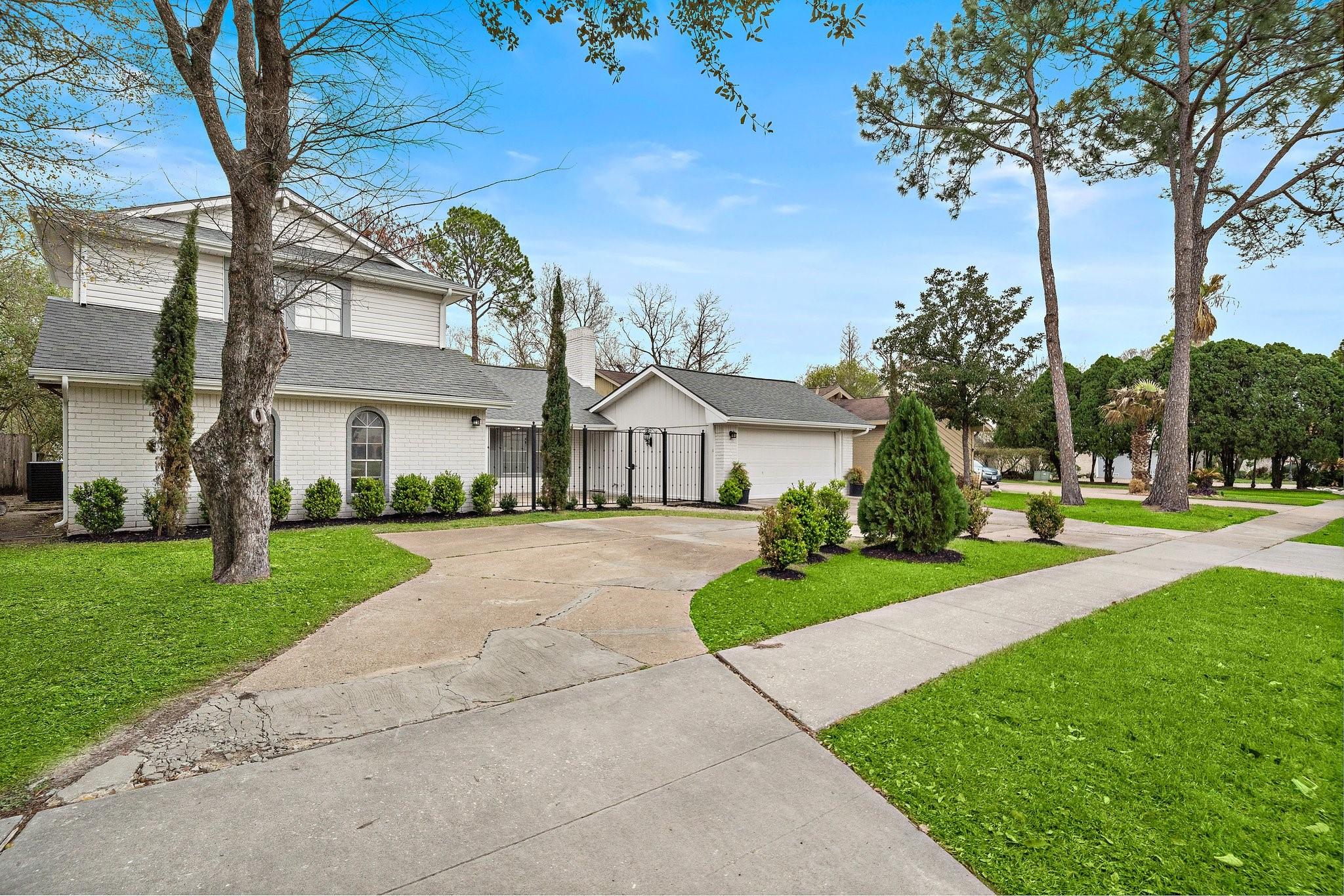 7810 Antoine Drive
