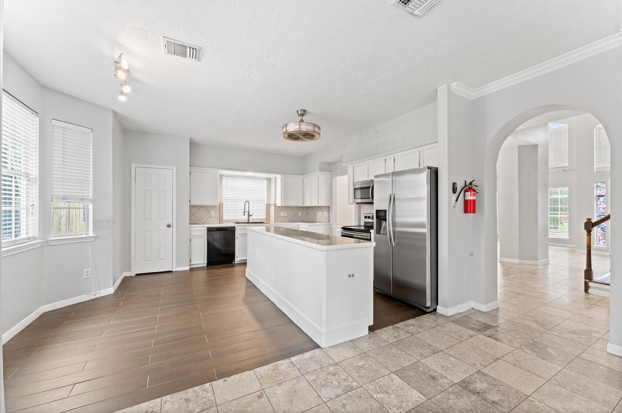 16318 Red Oak Drive