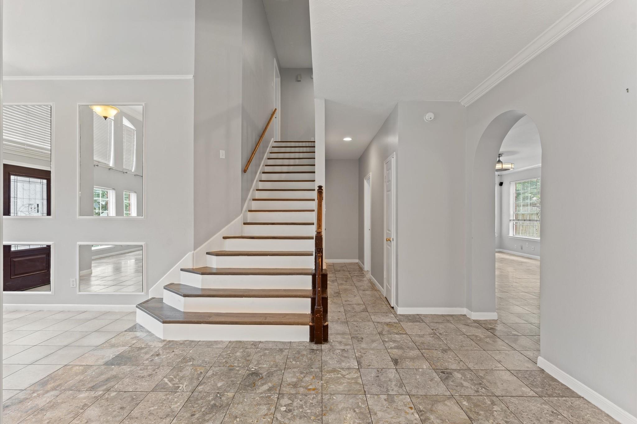 16318 Red Oak Drive