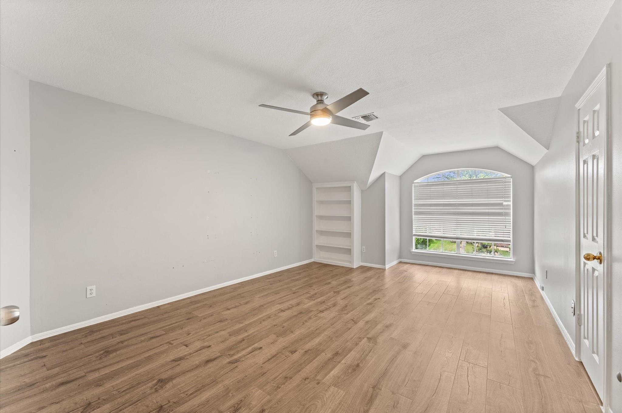 16318 Red Oak Drive