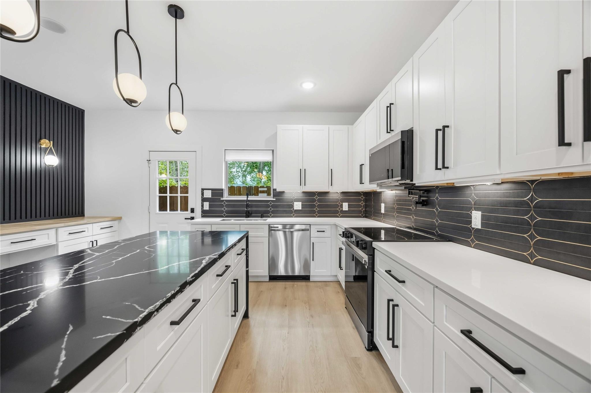 8205 Safebuy Street Unit: A/B