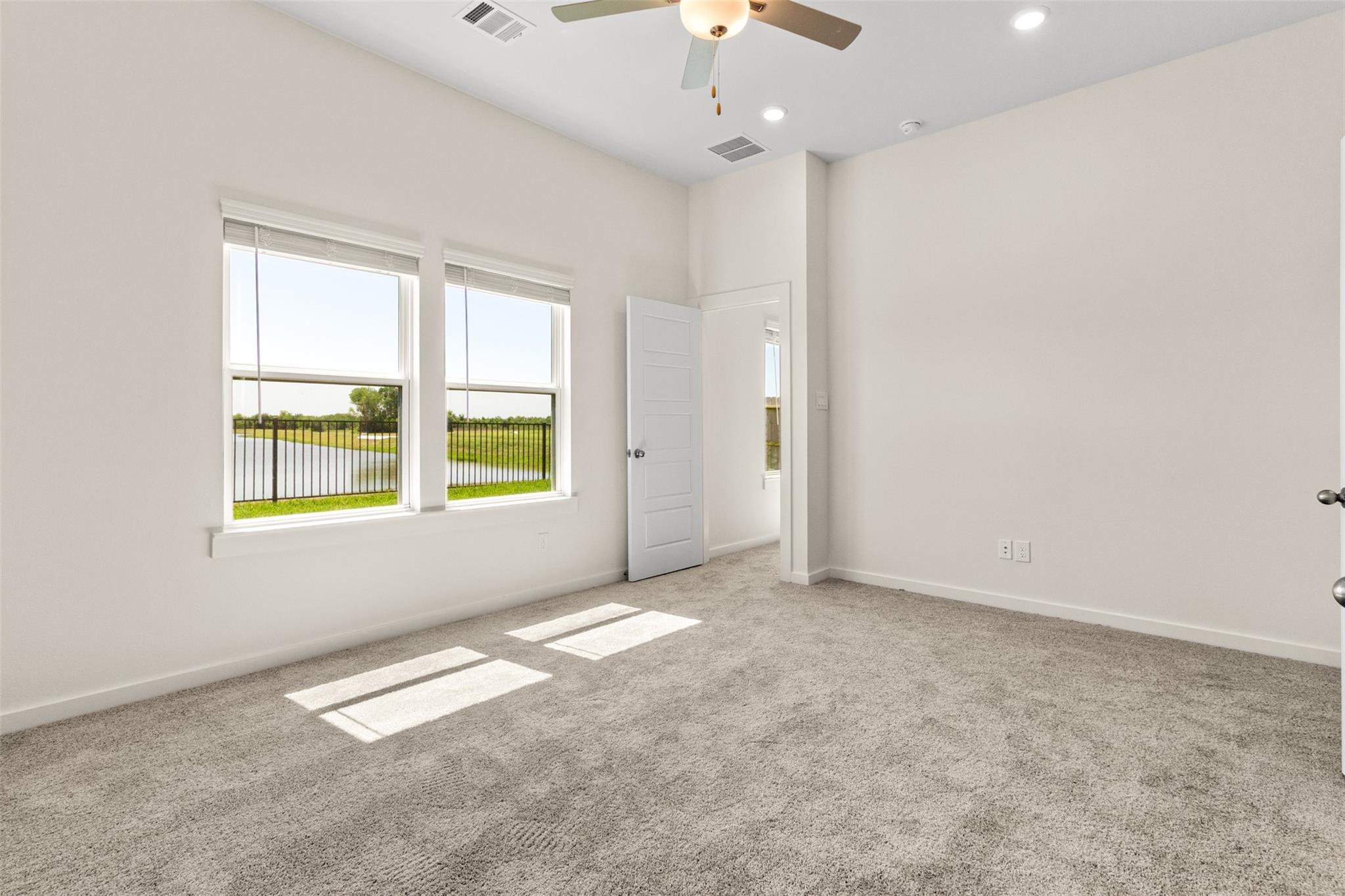 6643 Escondido Drive