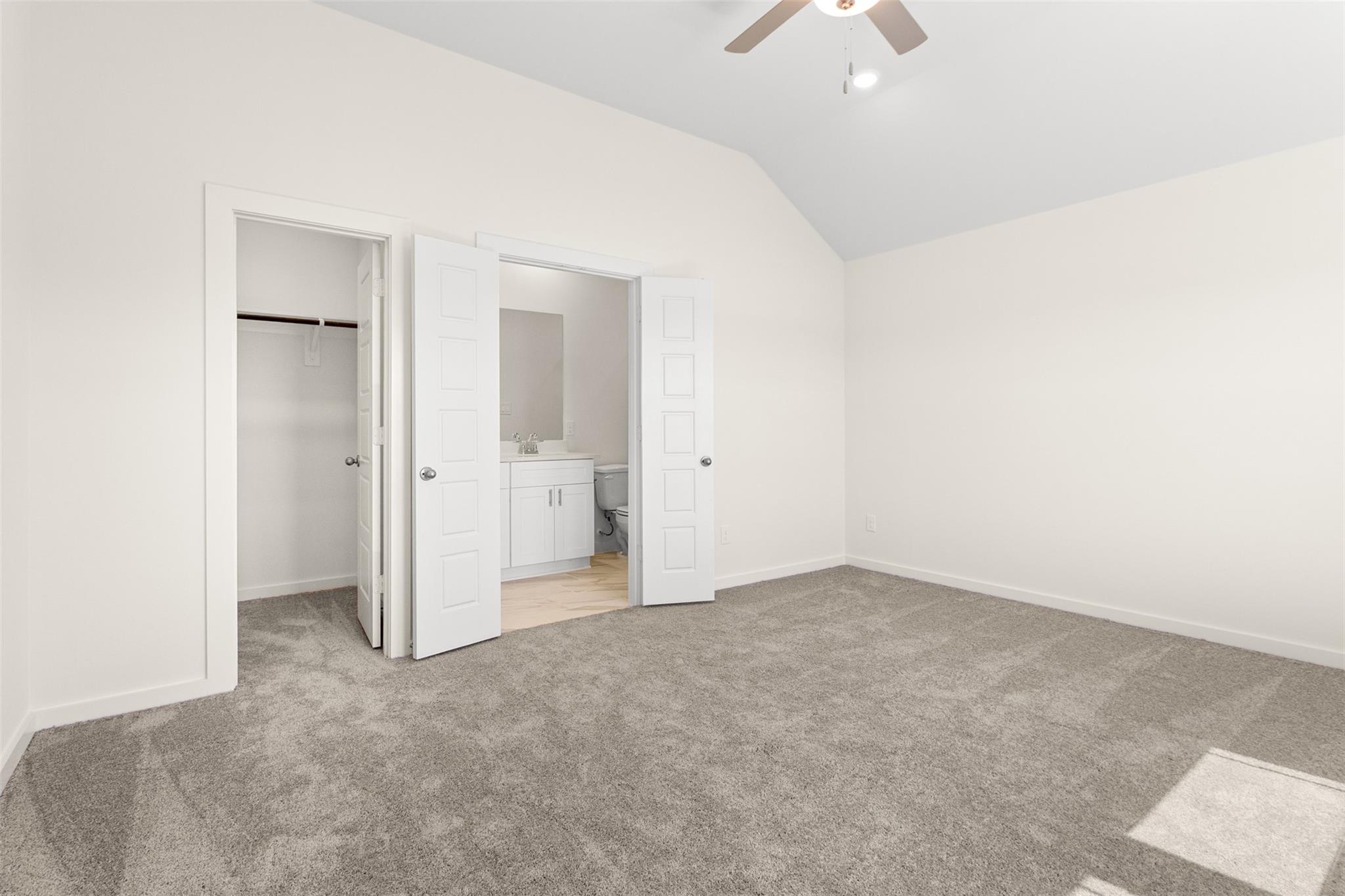 6643 Escondido Drive