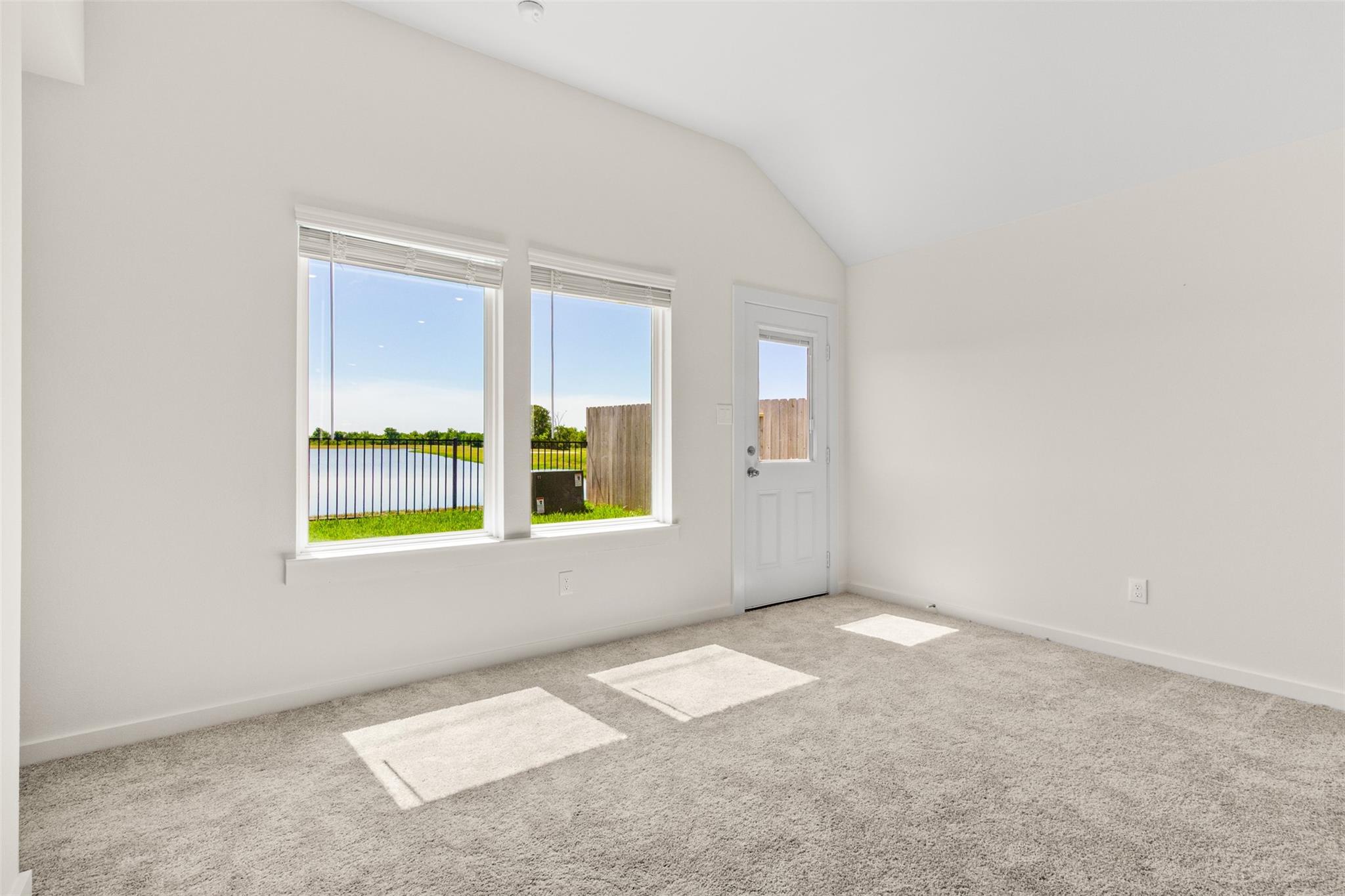 6643 Escondido Drive