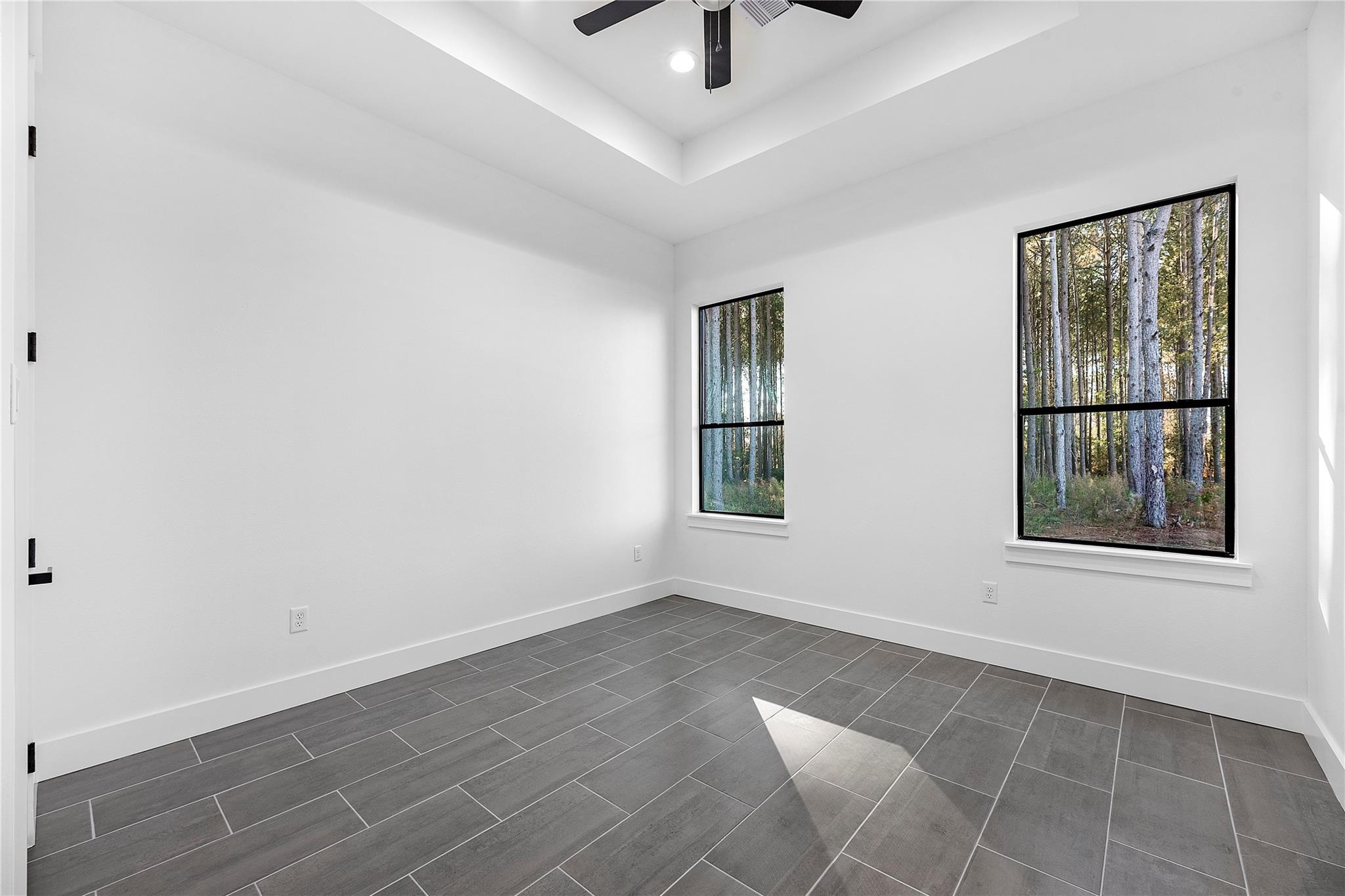 1143 Allie Lane