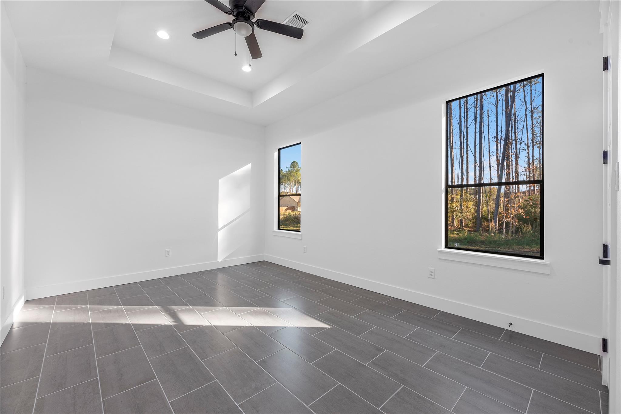 1143 Allie Lane