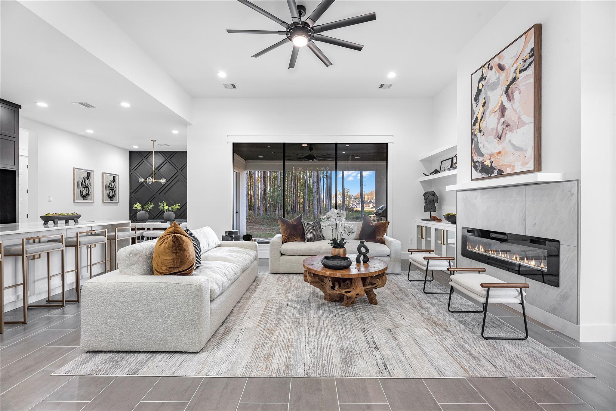 1143 Allie Lane