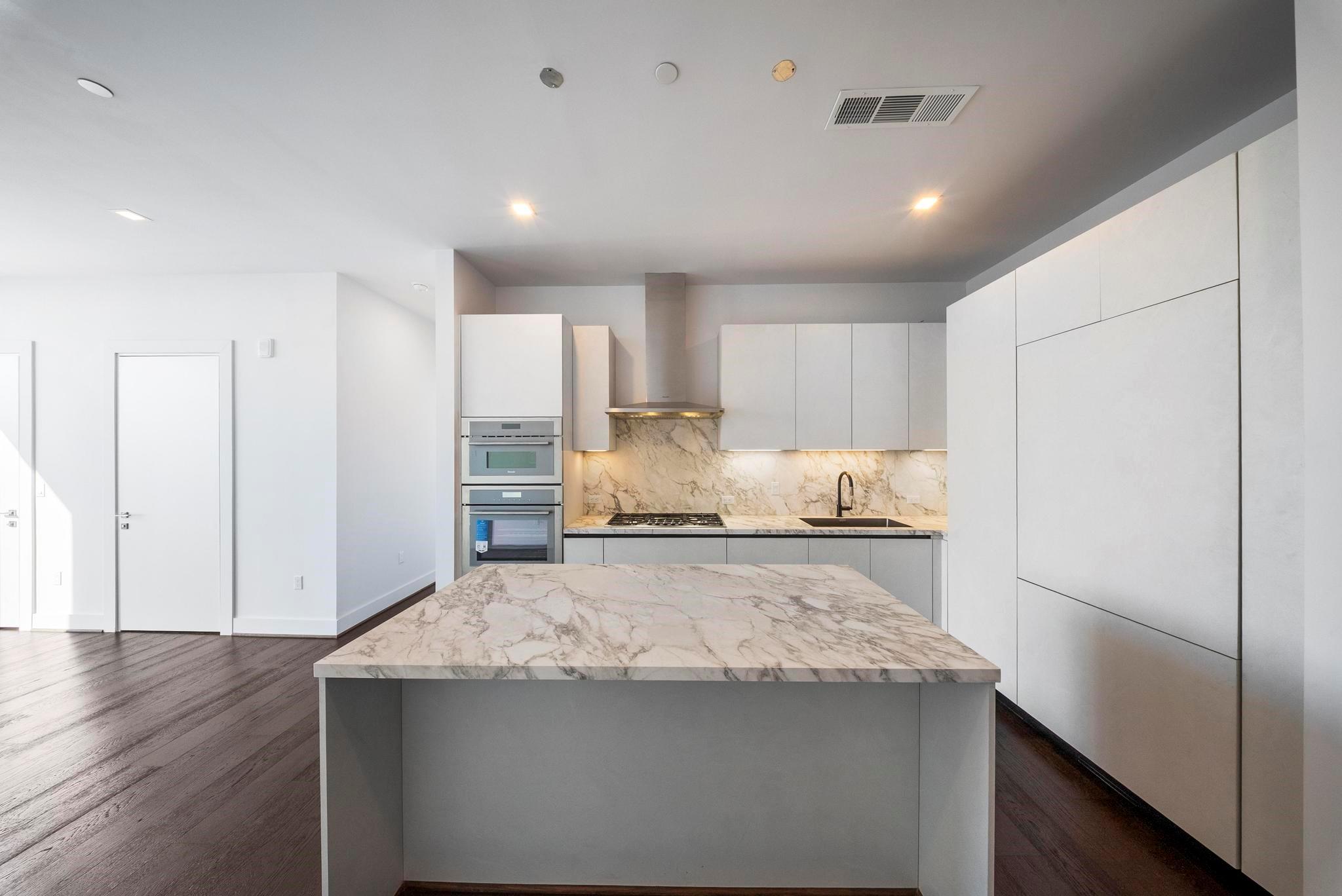 1711 Allen Parkway # 1802